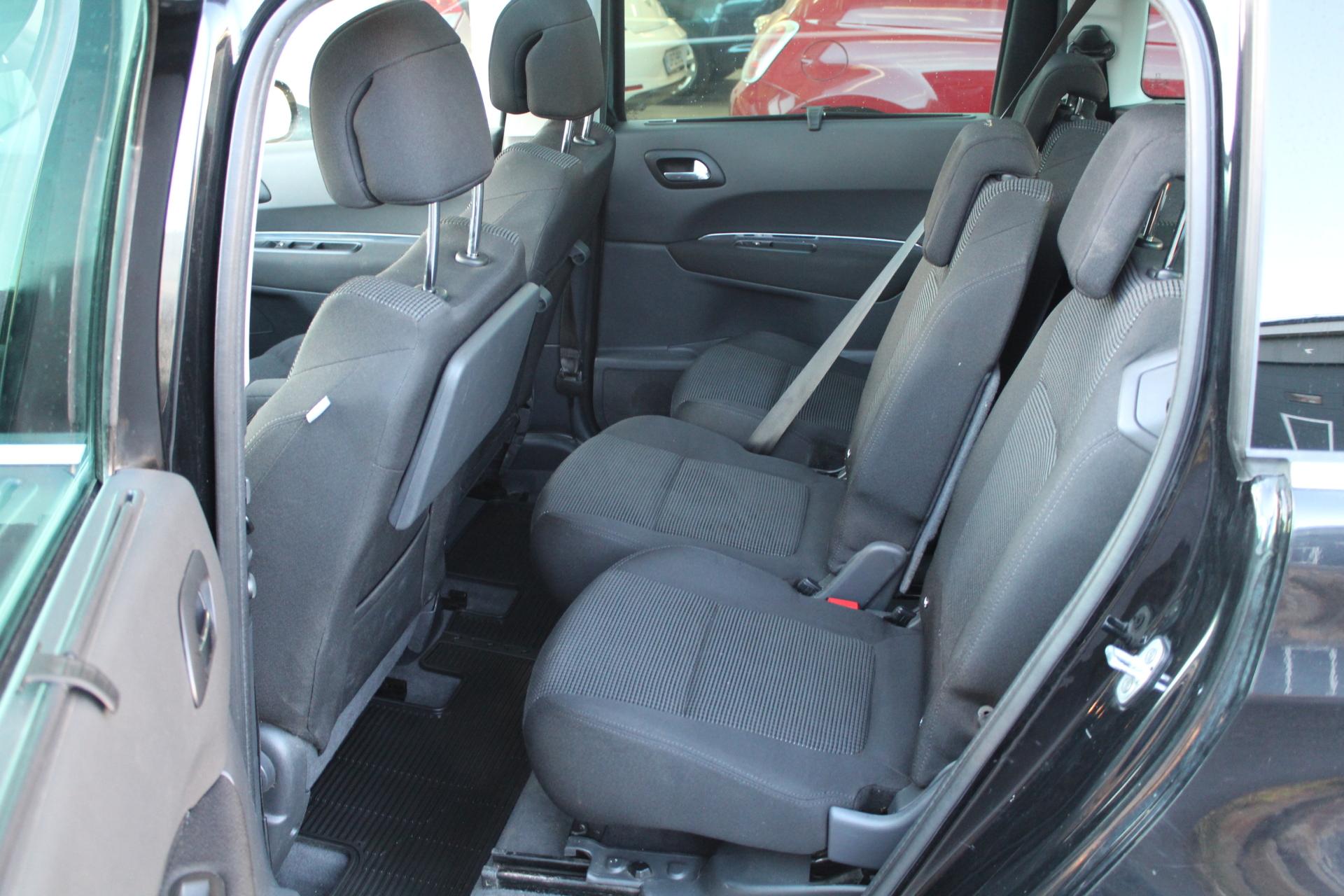 Peugeot 5008 HDI 110 FAP 2Tronic Aut 7 p Sport *HUD/PANORAMA/KOUKKU/LOHKOLÄMMITIN*