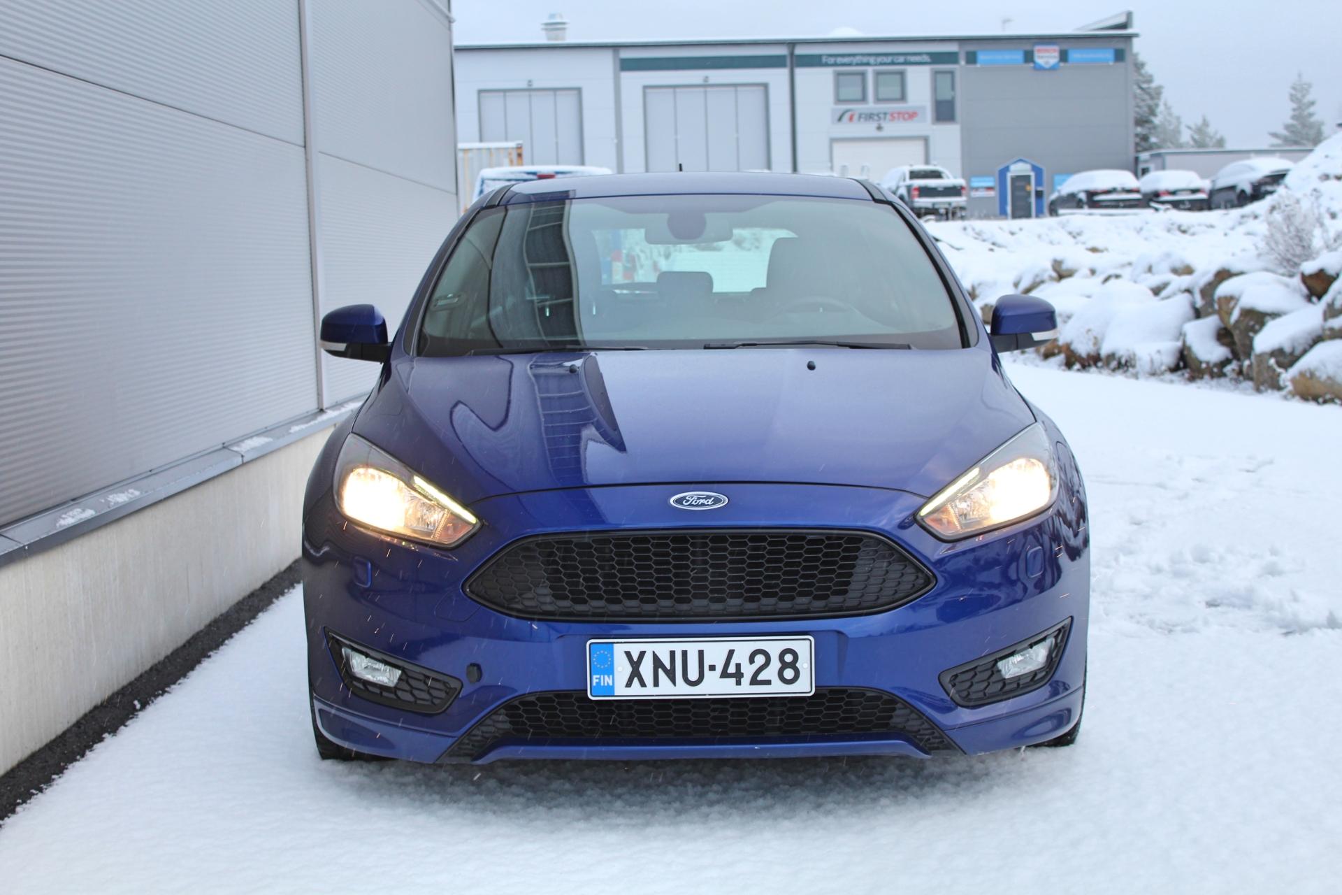 Ford Focus 1,0 EcoBoost 125 hv Start/Stop A6 5-ov. ST-Line