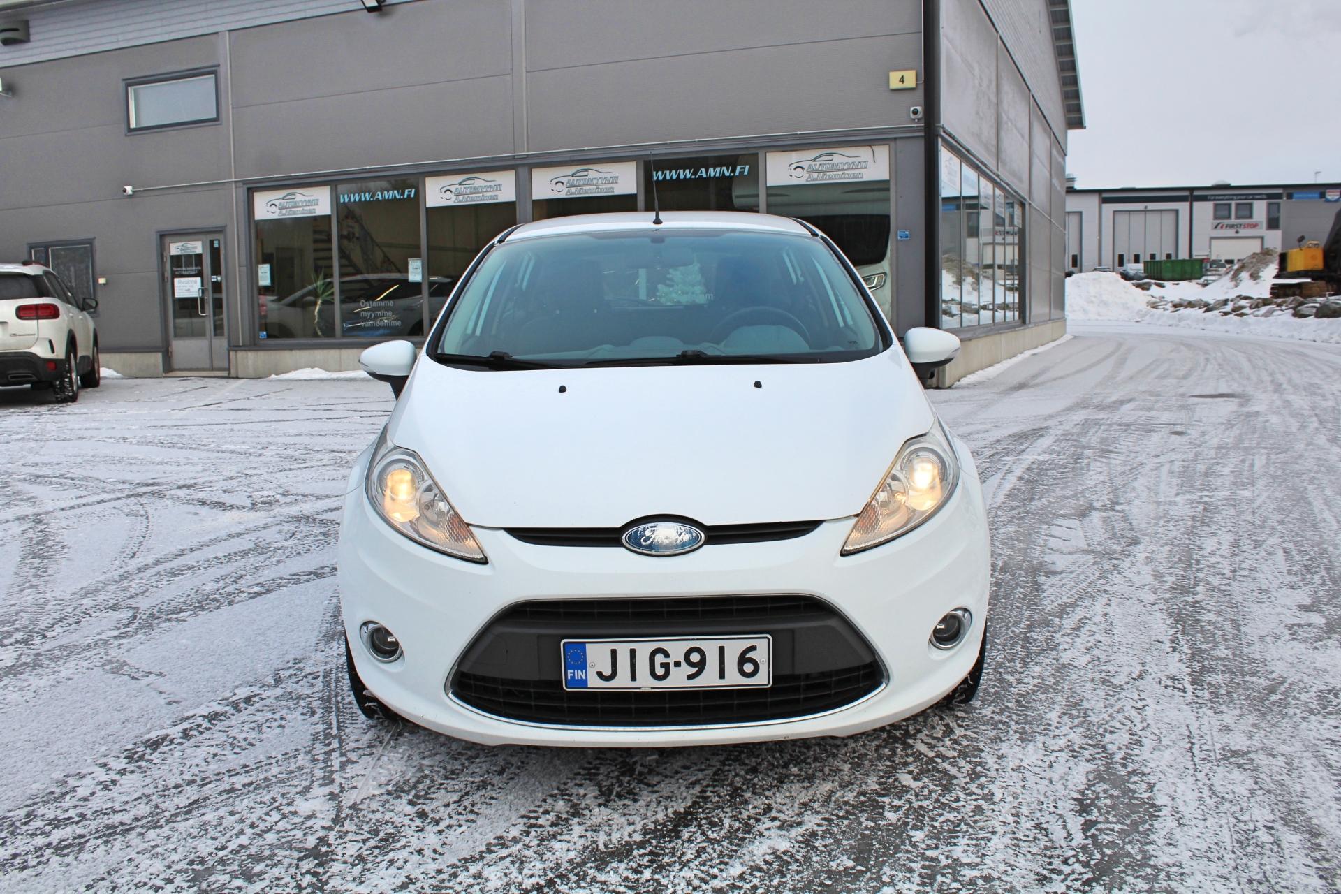 Ford Fiesta 1,4 96 hv autom 5-ov Ghia