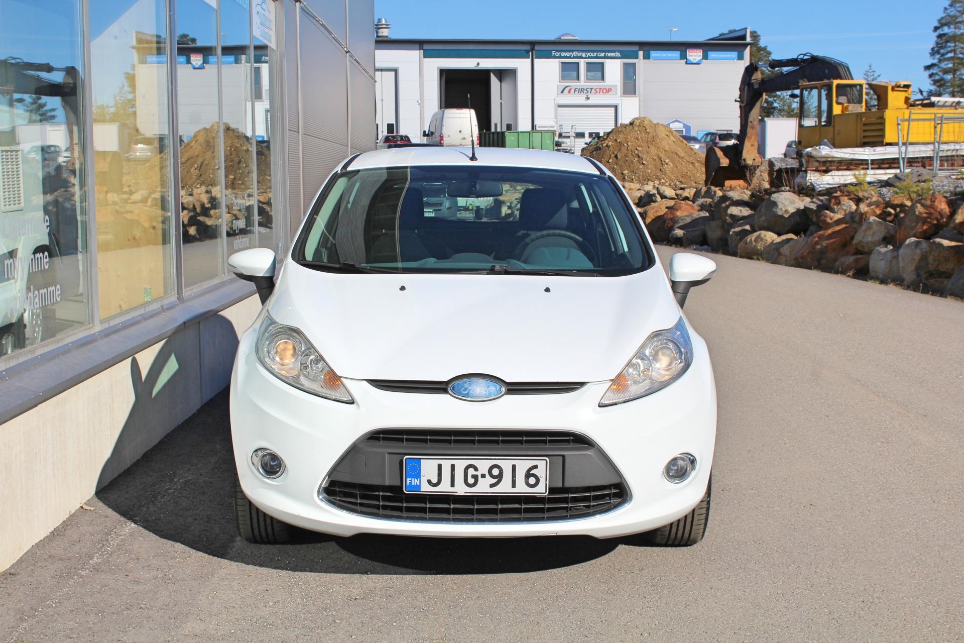 Ford Fiesta 1,4 96 hv autom 5-ov Ghia