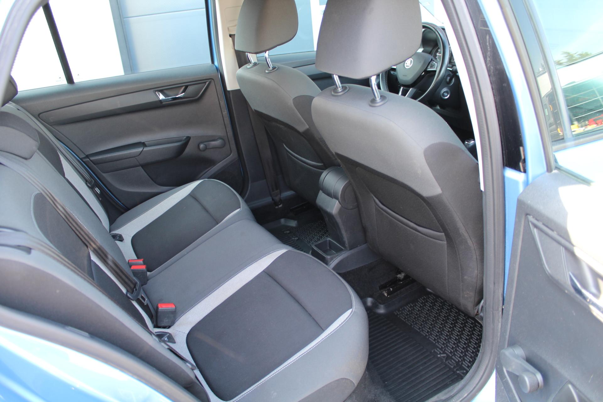 Skoda Fabia Combi 1,4 TDI 90 Ambition DSG Autom *WEBASTO/KOUKKU/CRUISE*