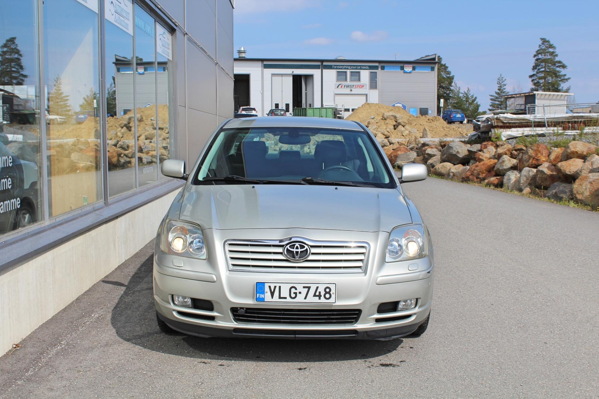 Toyota Avensis 1.8 VVT-i Linea Sol 4d Sedan *SEURAAVA KATS 3/2026*