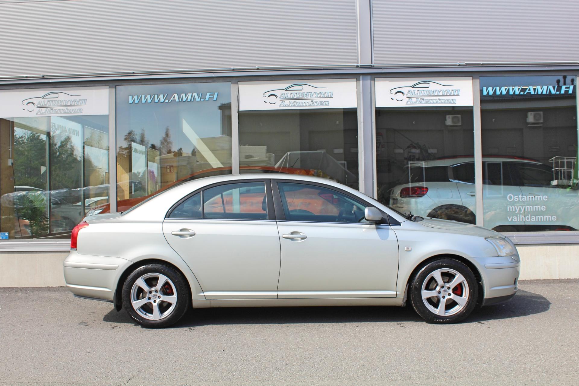Toyota Avensis 1.8 VVT-i Linea Sol 4d Sedan *SEURAAVA KATS 3/2026*
