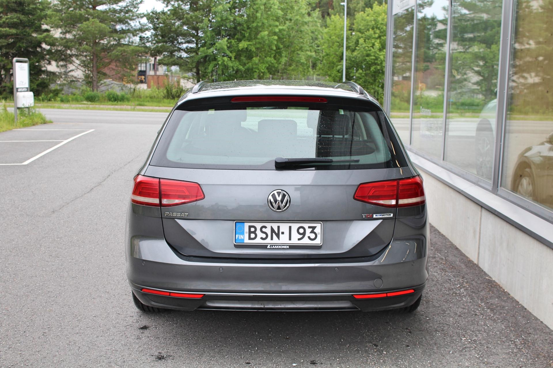 Volkswagen Passat Variant Comfortline 1.6 TDI 120 BMT DSG-aut *WEBASTO/VETOKOUKKU/ERGOPENKIT*