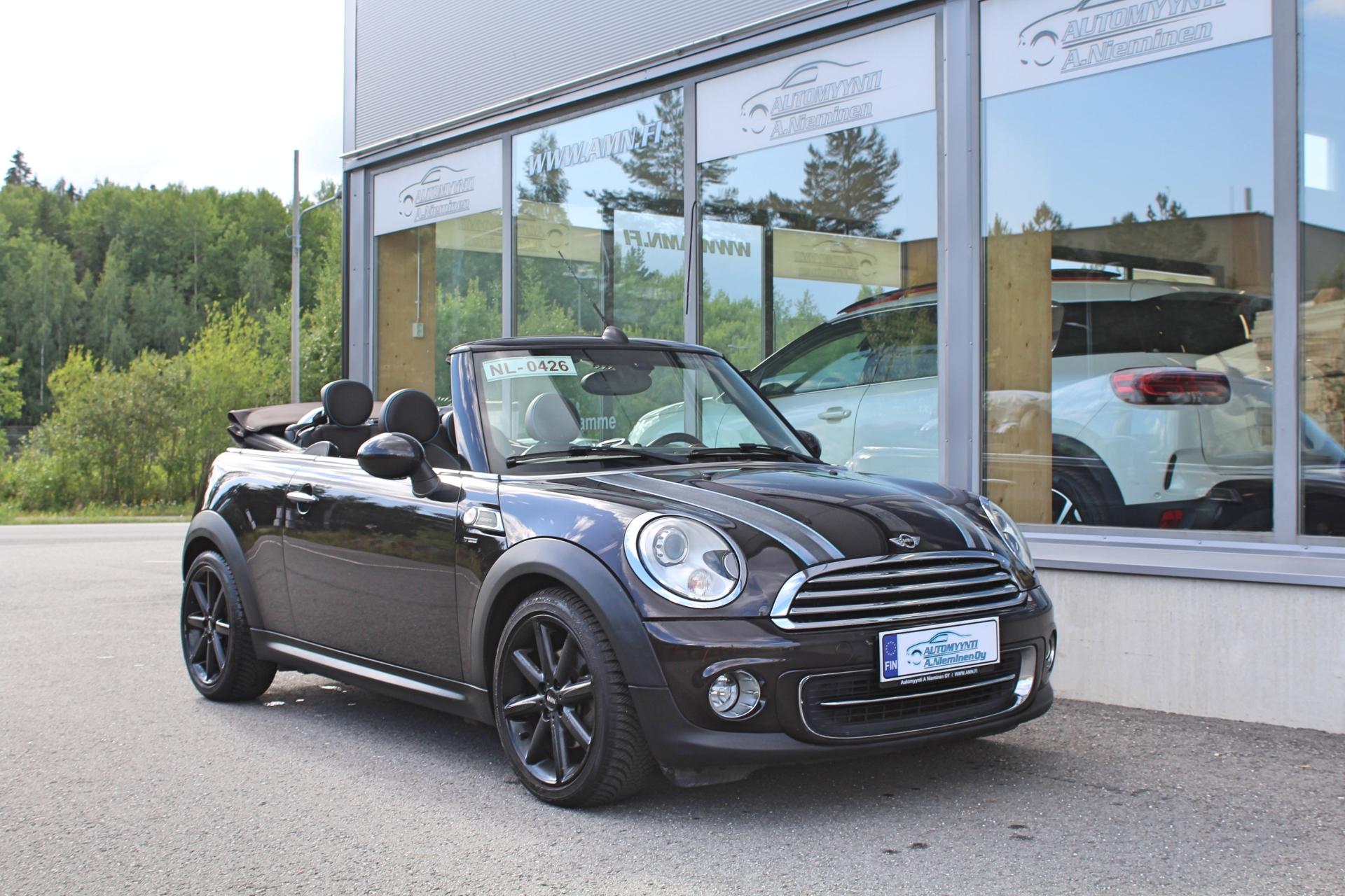 Mini Cooper 1,6 R57 Cabrio Highgate *NAVI/XENON/H&K/TUTKAT/NAHAT*