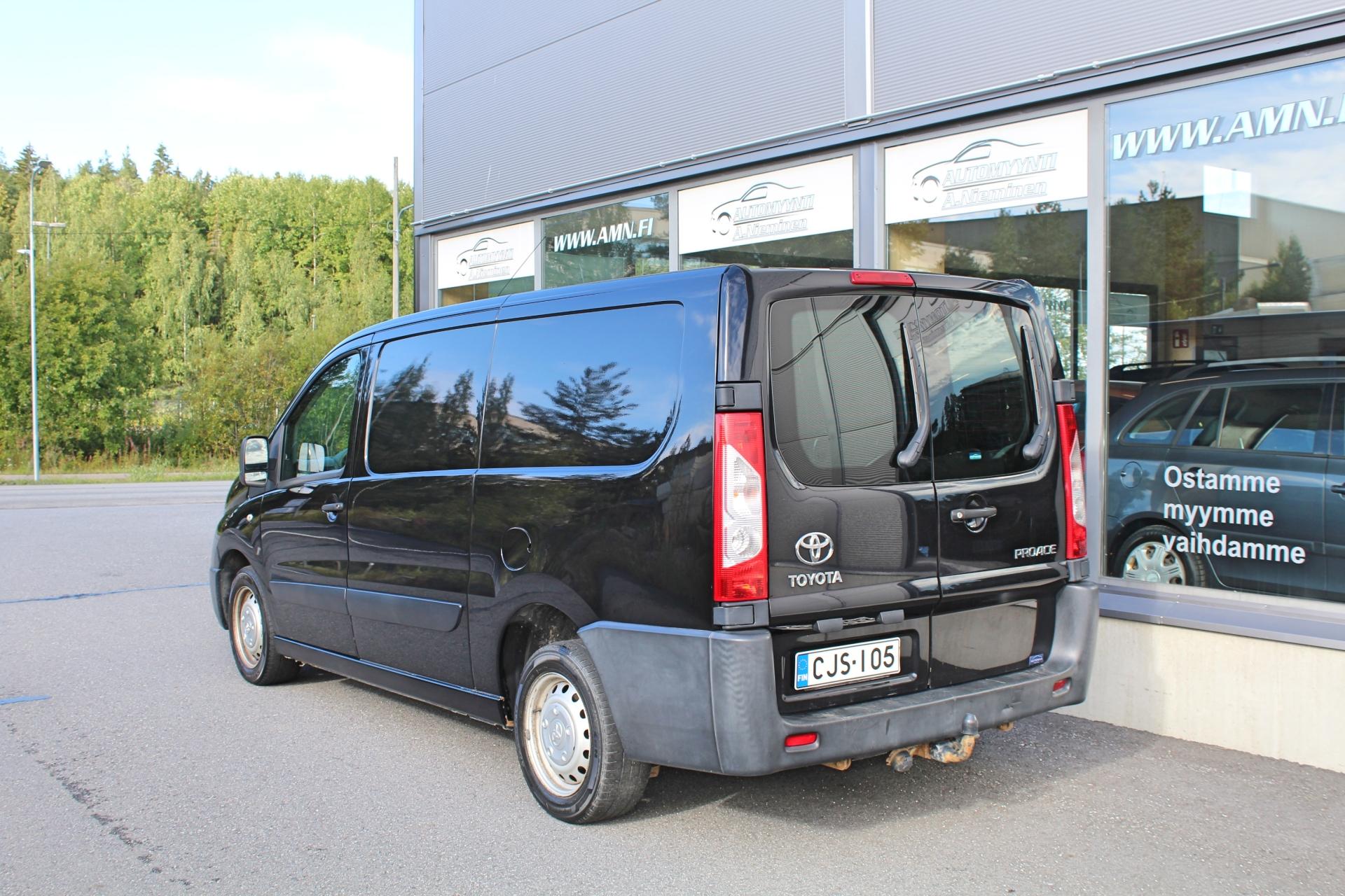 Toyota Proace 2,0 D 128 Active L2H1 