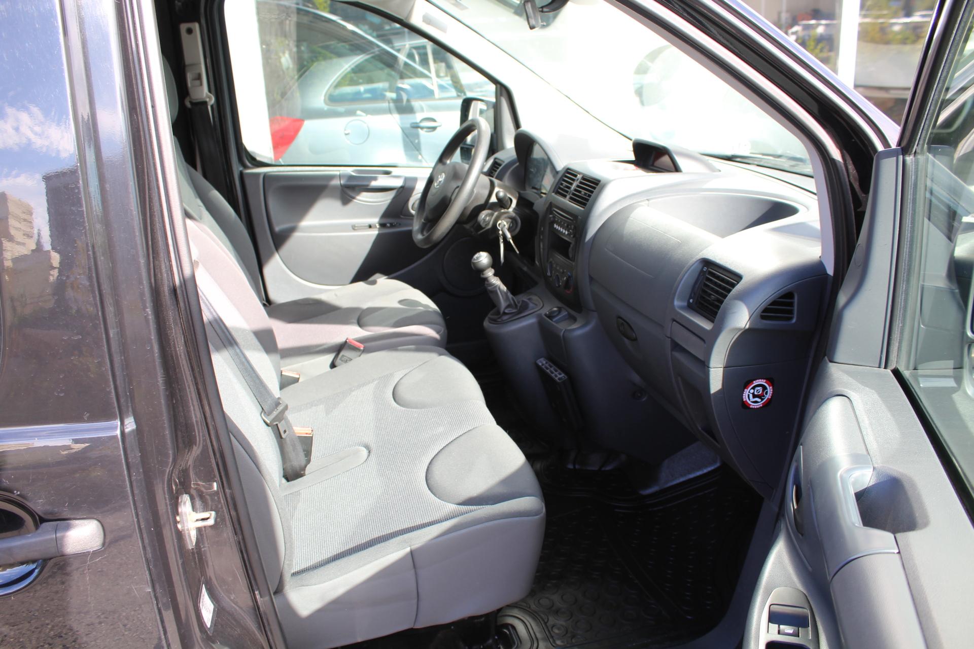 Toyota Proace 2,0 D 128 Active L2H1 