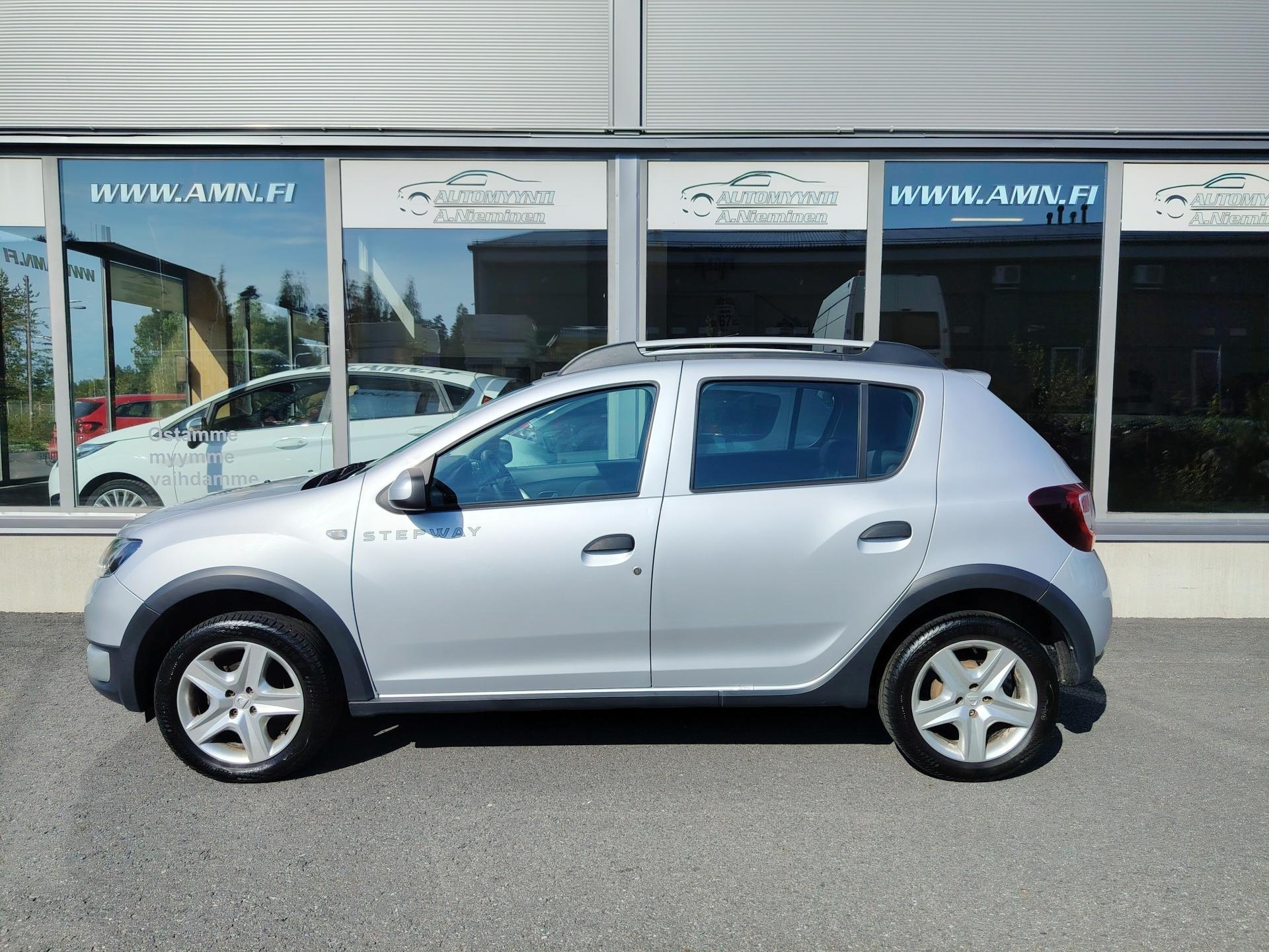Dacia Sandero Stepway TCe 90 Prestige *JUURI HUOLLETTU JA KATSASTETTU*