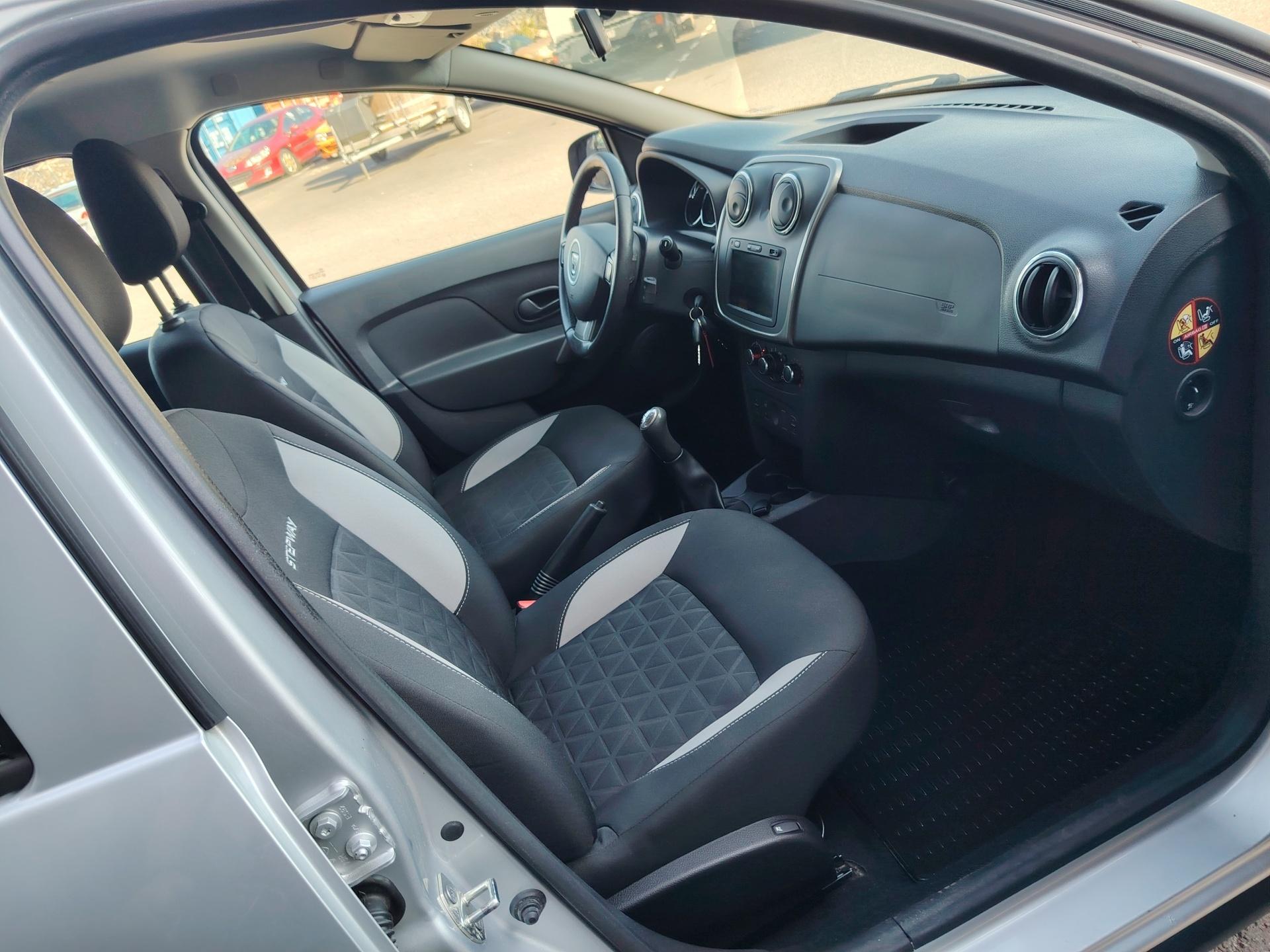 Dacia Sandero Stepway TCe 90 Prestige *JUURI HUOLLETTU JA KATSASTETTU*
