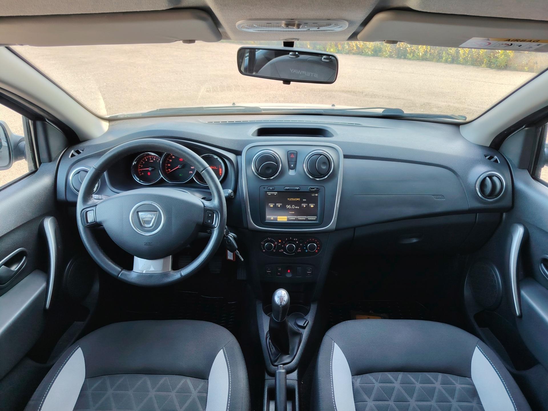 Dacia Sandero Stepway TCe 90 Prestige *JUURI HUOLLETTU JA KATSASTETTU*