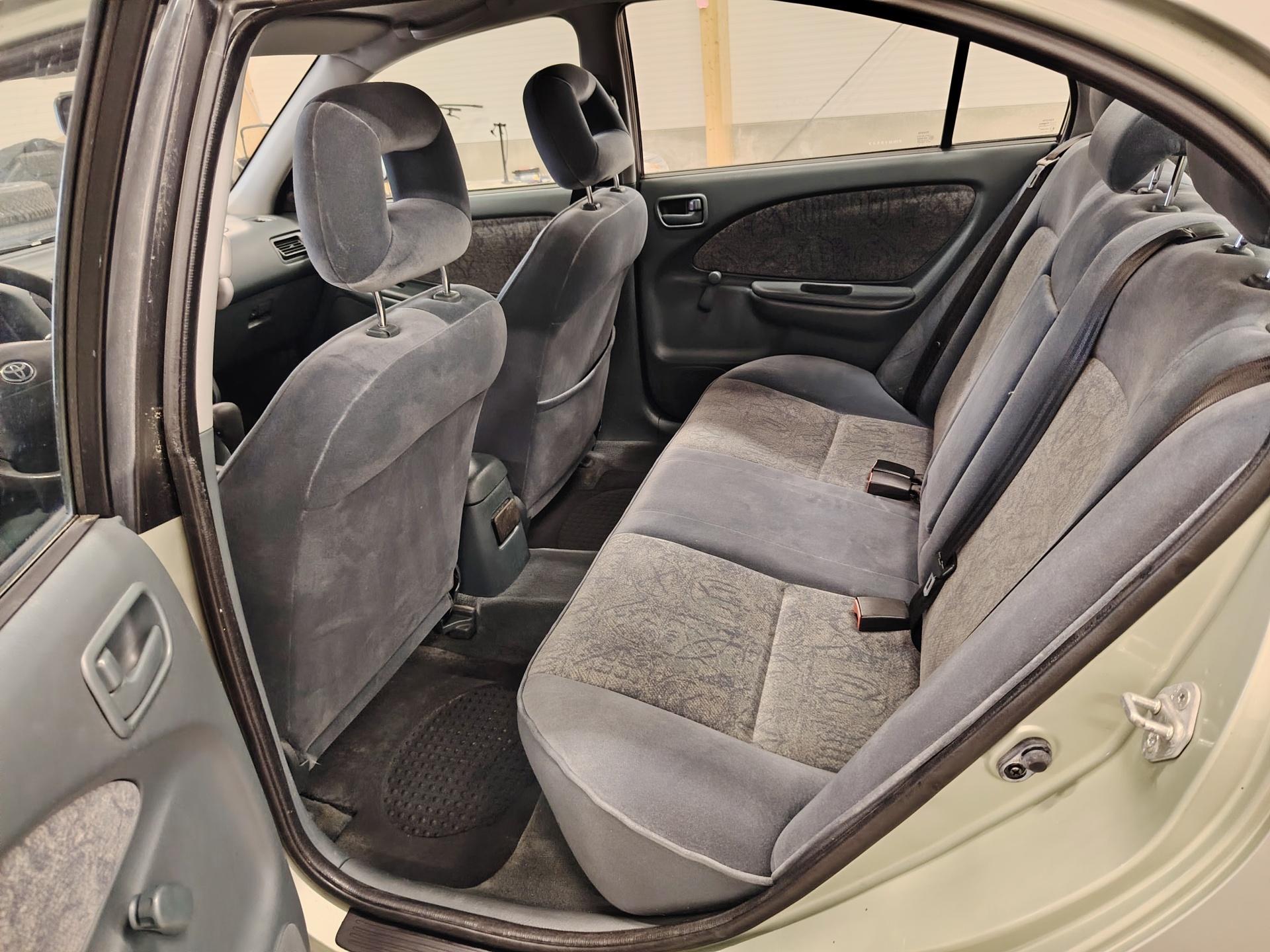 Toyota Avensis 1.8 Automaatti *ILMASTOINTI/VETOKOUKKU/JUURI KATSASTETTU*
