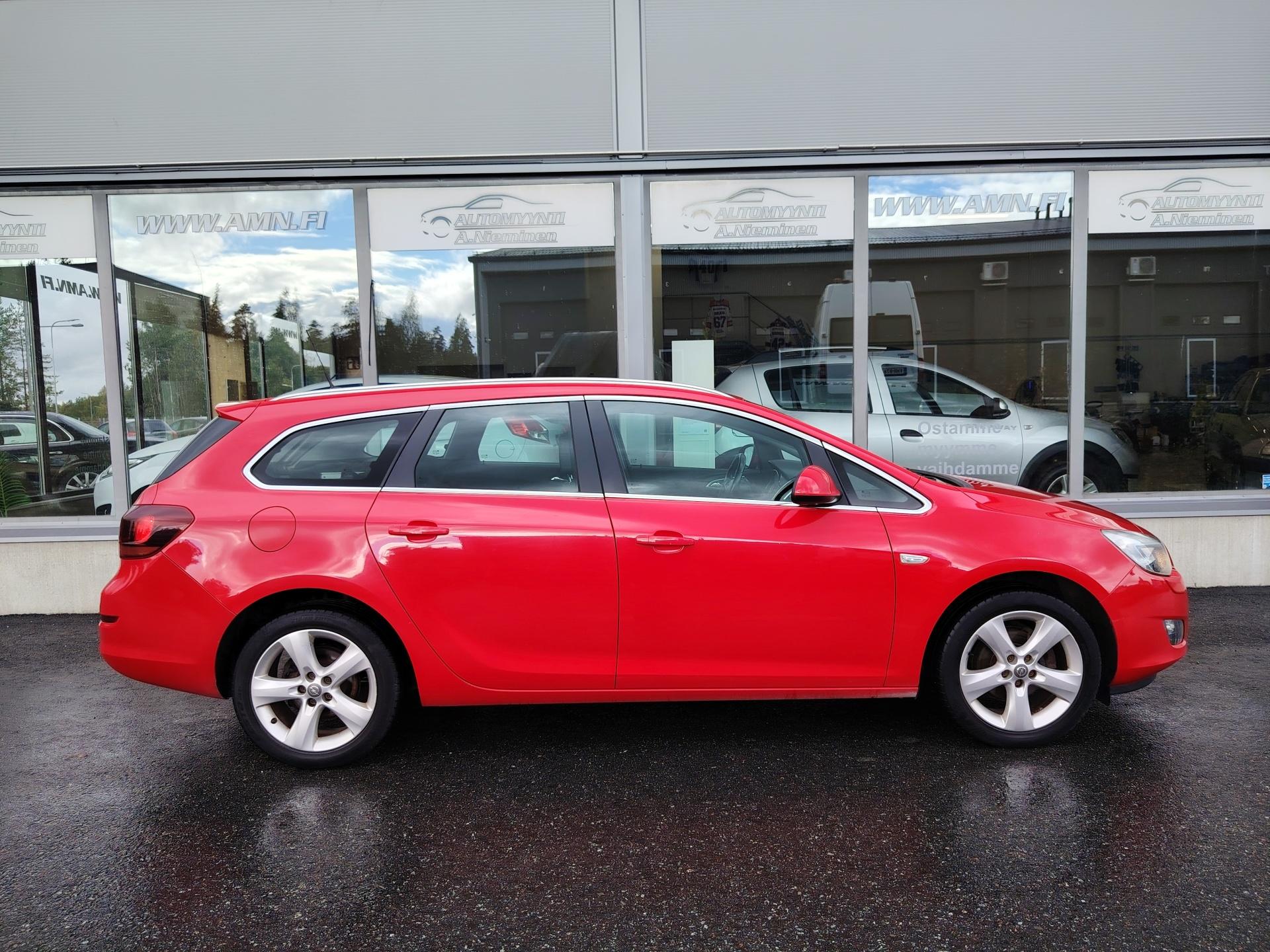 Opel Astra Sport Tourer Sport Summer Edition 1.4 Turbo ecoFlex 103kw MT6