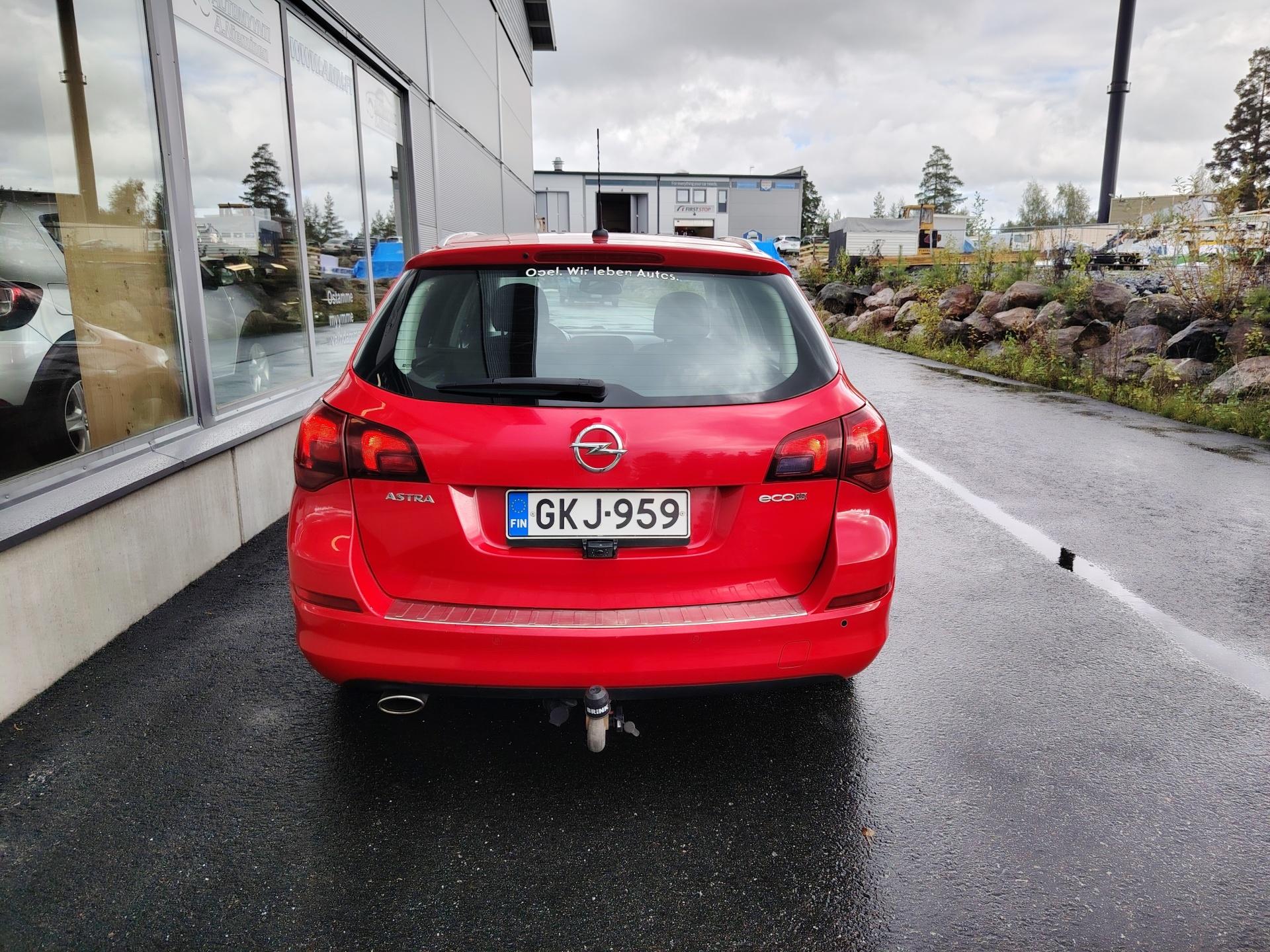 Opel Astra Sport Tourer Sport Summer Edition 1.4 Turbo ecoFlex 103kw MT6