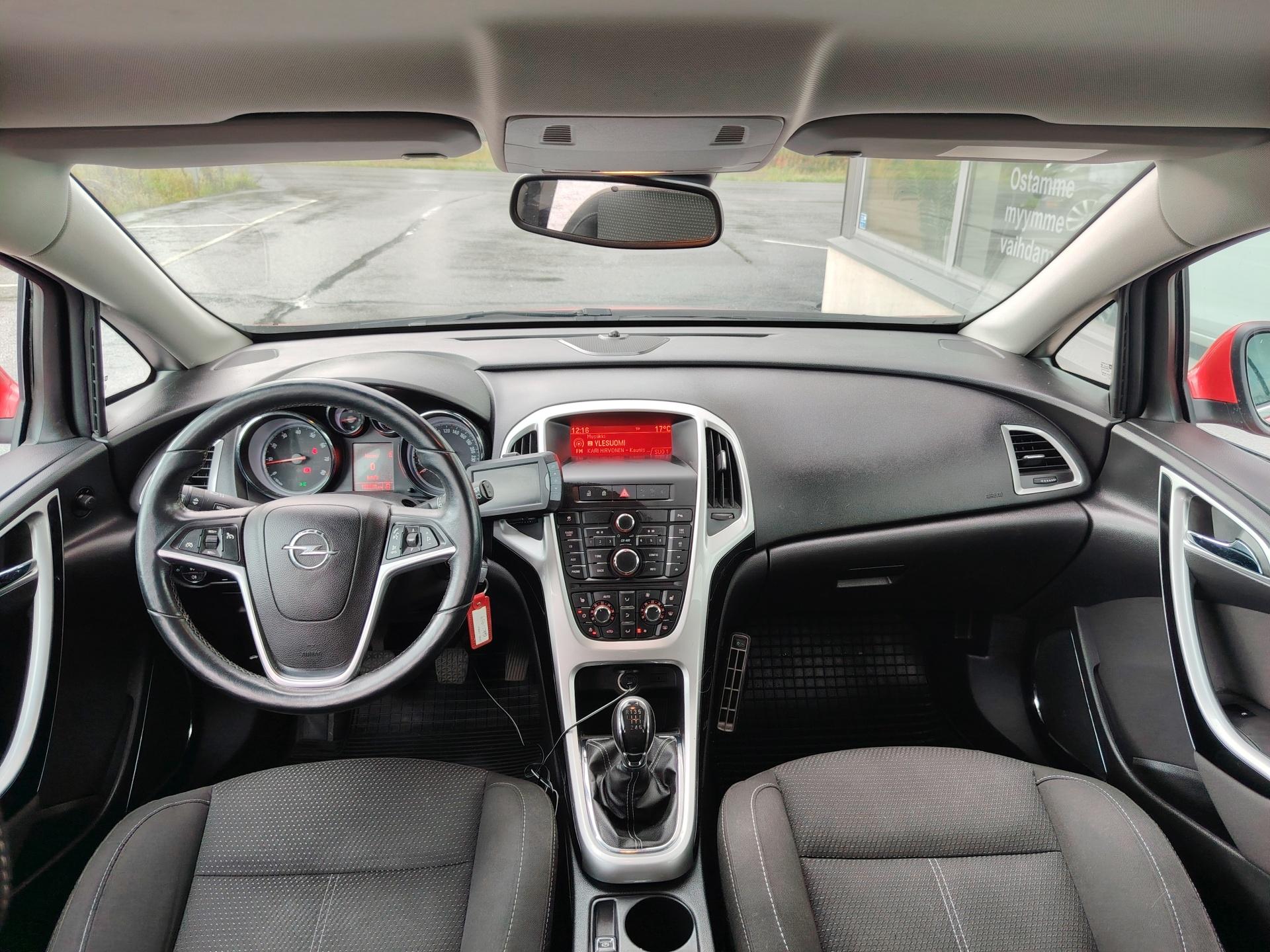 Opel Astra Sport Tourer Sport Summer Edition 1.4 Turbo ecoFlex 103kw MT6