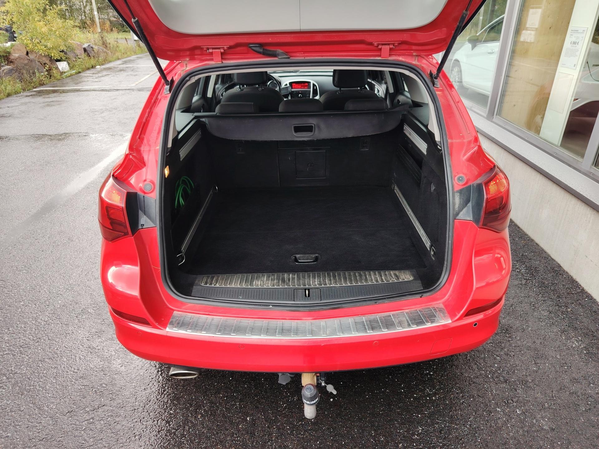 Opel Astra Sport Tourer Sport Summer Edition 1.4 Turbo ecoFlex 103kw MT6