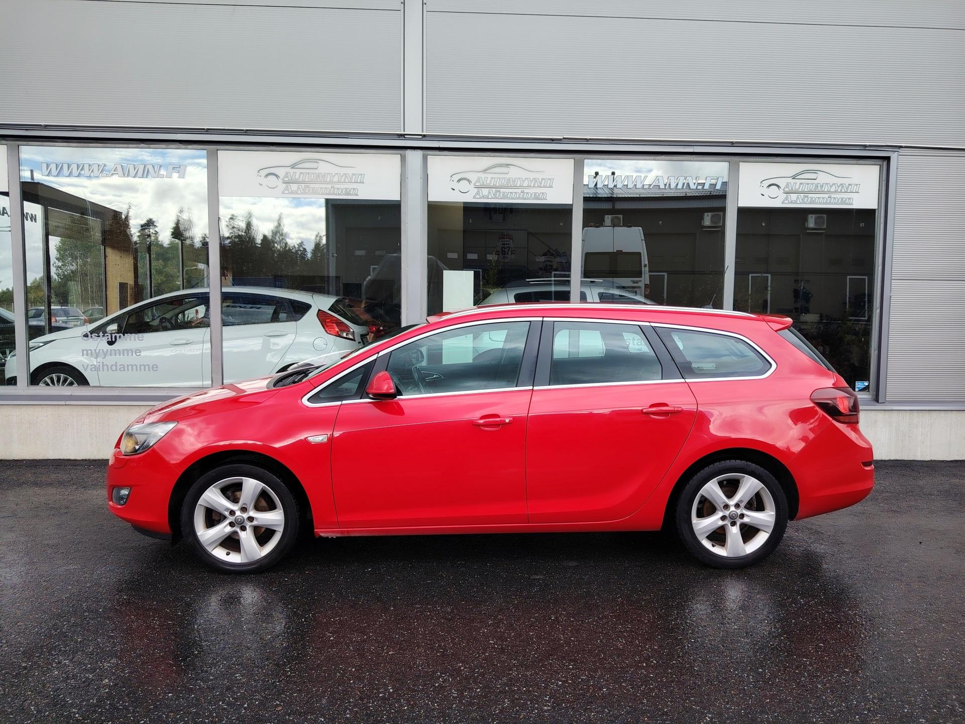 Opel Astra Sport Tourer Sport Summer Edition 1.4 Turbo ecoFlex 103kw MT6
