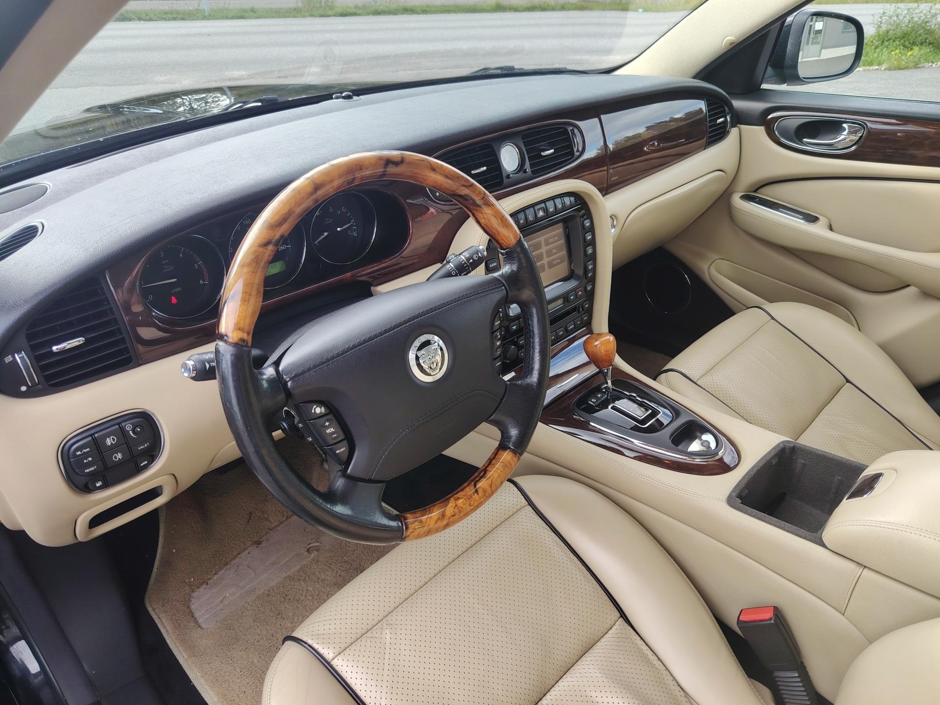 Jaguar XJ 2,7D Final Edition 
