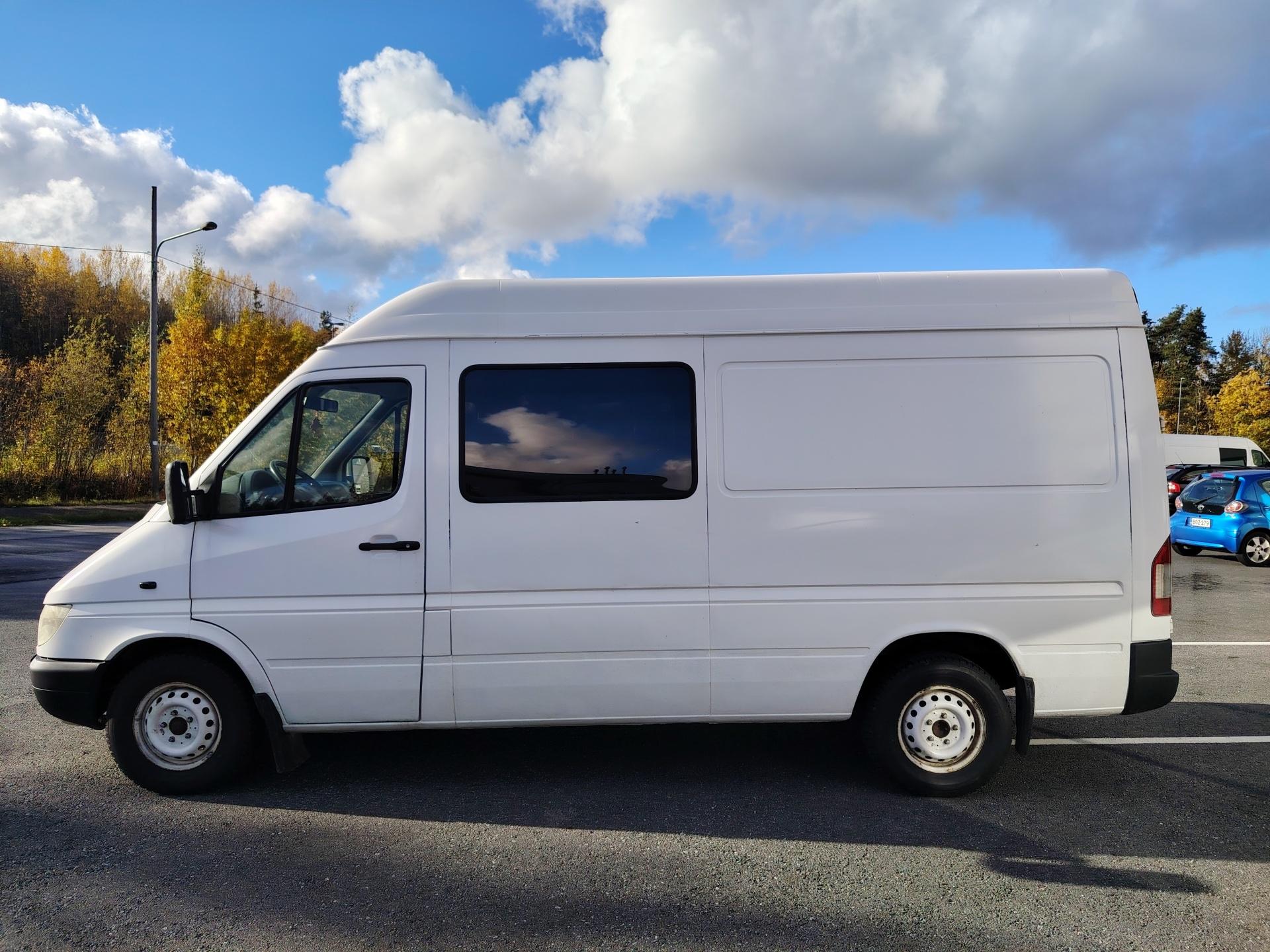 Mercedes-Benz Sprinter 316 CDI Jatko-ohjaamo 2+4 hengen. 