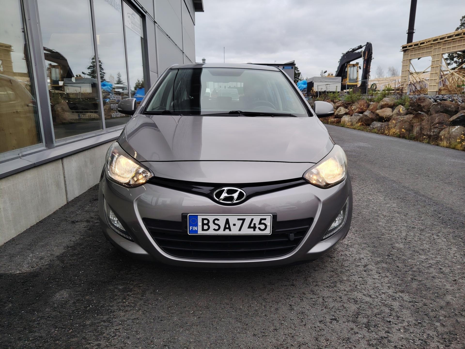 Hyundai i20 1.4 74kw Aut Comfort *1-OMISTEINEN SUOMIAUTO*