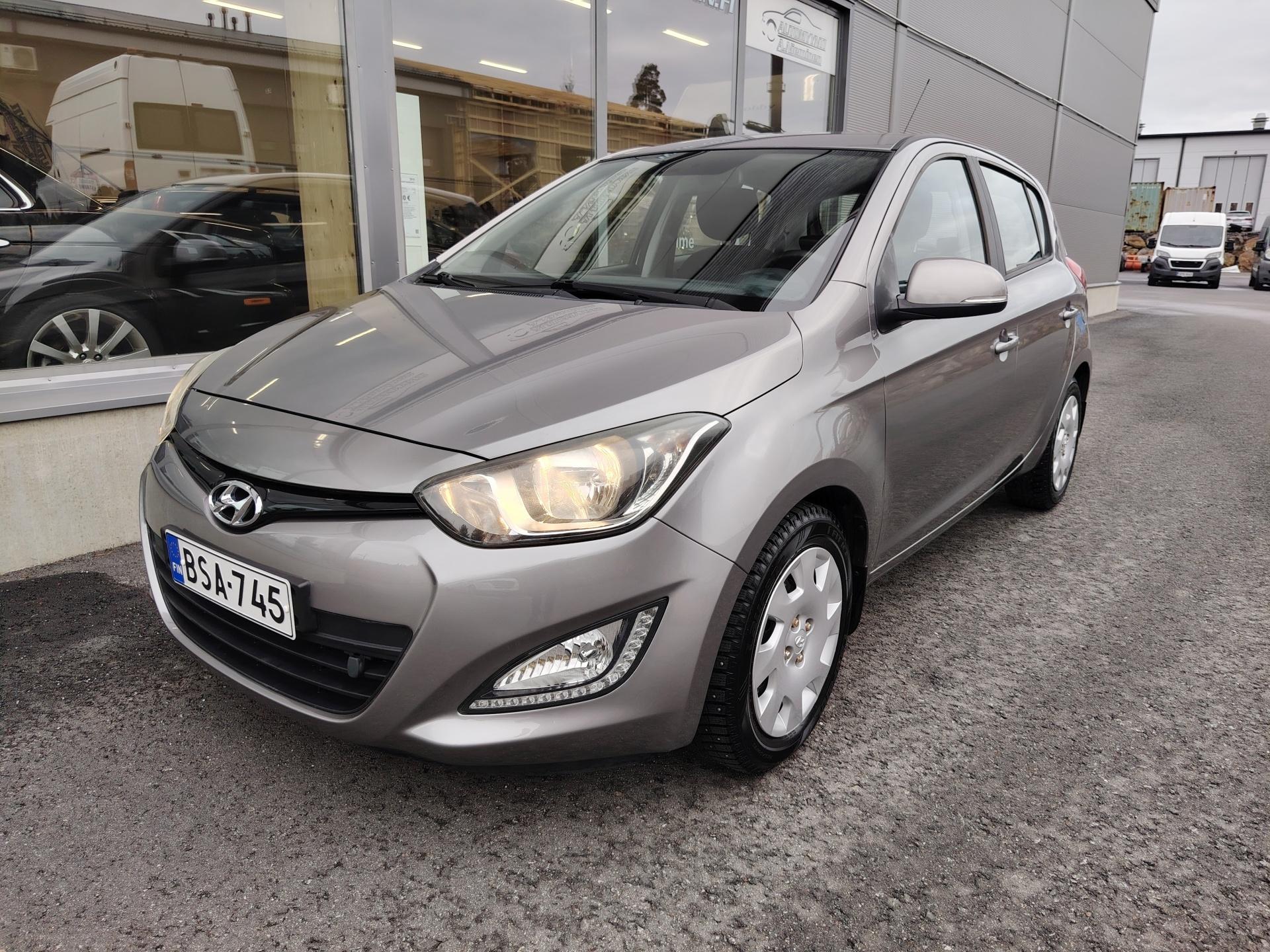 Hyundai i20 1.4 74kw Aut Comfort *1-OMISTEINEN SUOMIAUTO*