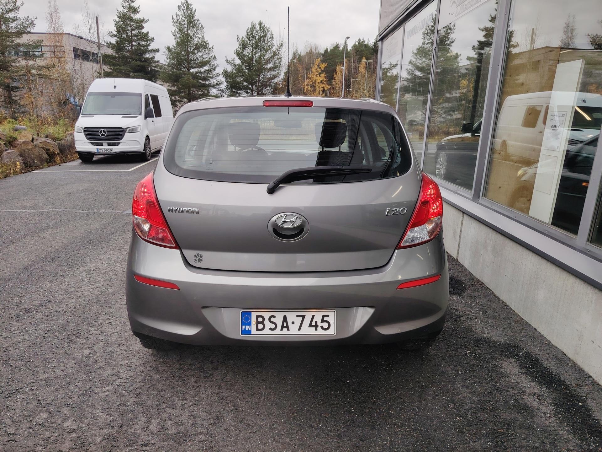 Hyundai i20 1.4 74kw Aut Comfort *1-OMISTEINEN SUOMIAUTO*
