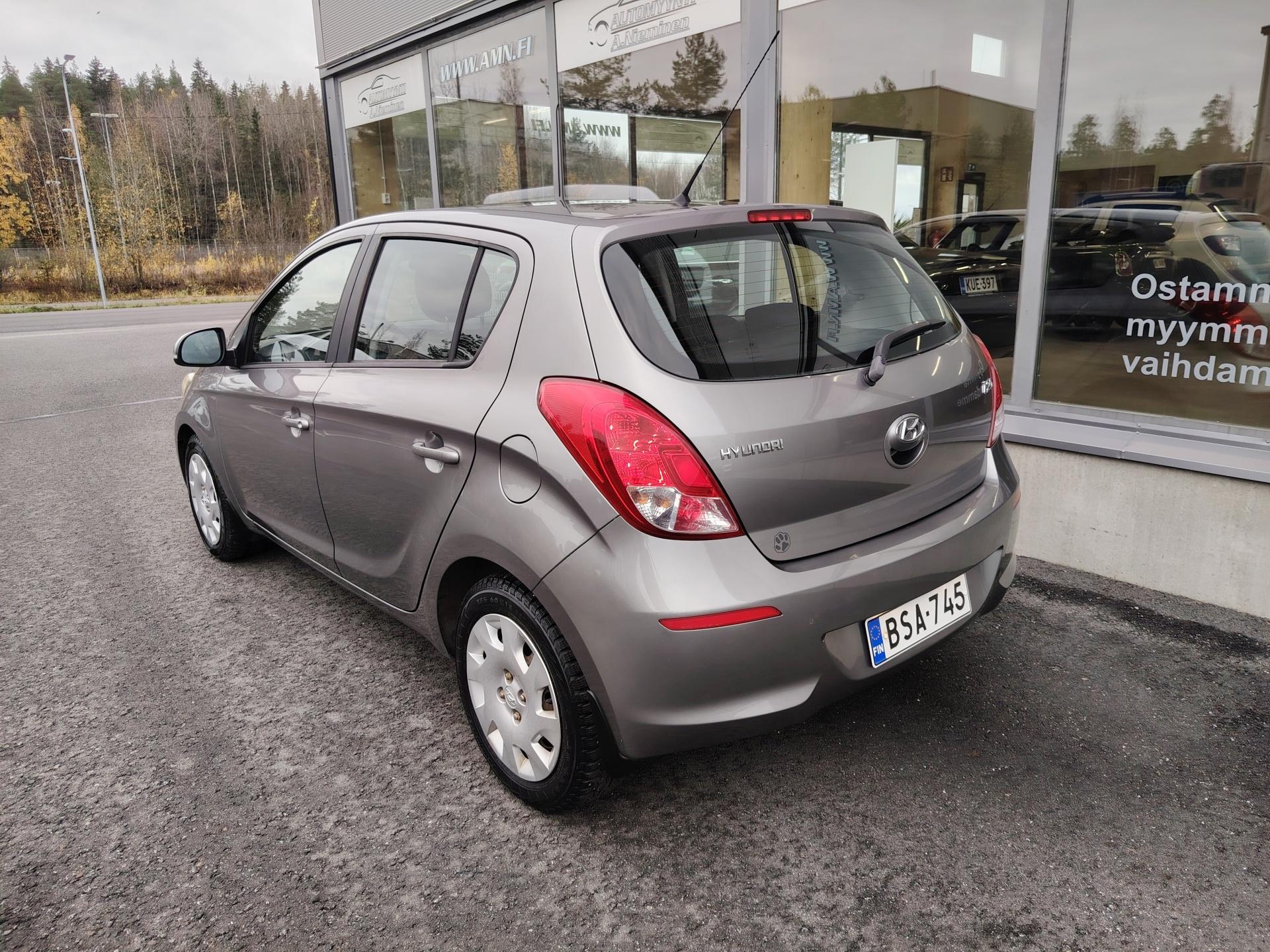 Hyundai i20 1.4 74kw Aut Comfort *1-OMISTEINEN SUOMIAUTO*