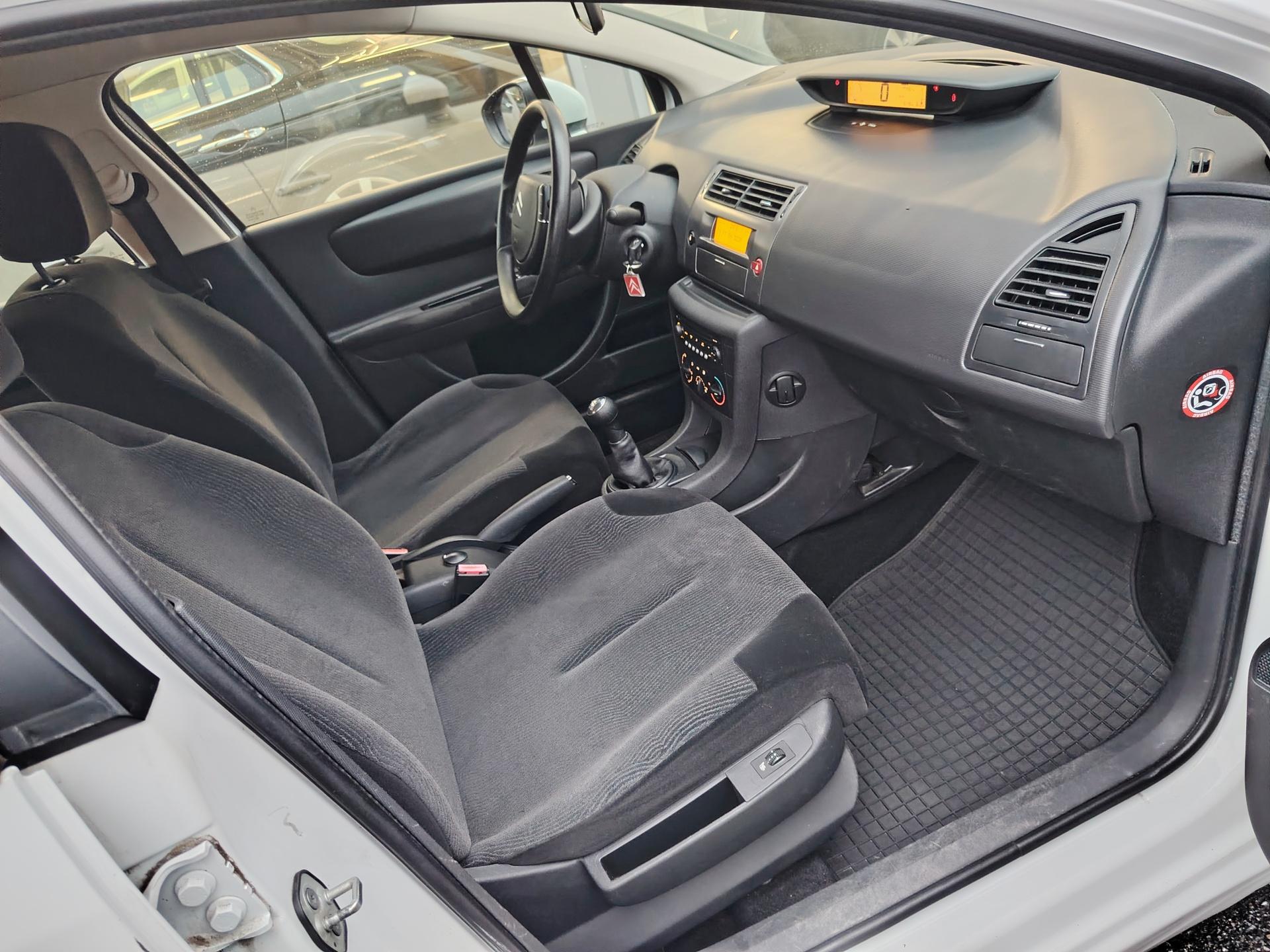 Citroen C4 1,6 VTi 120 Edition *JUURI KATSASTETTU*