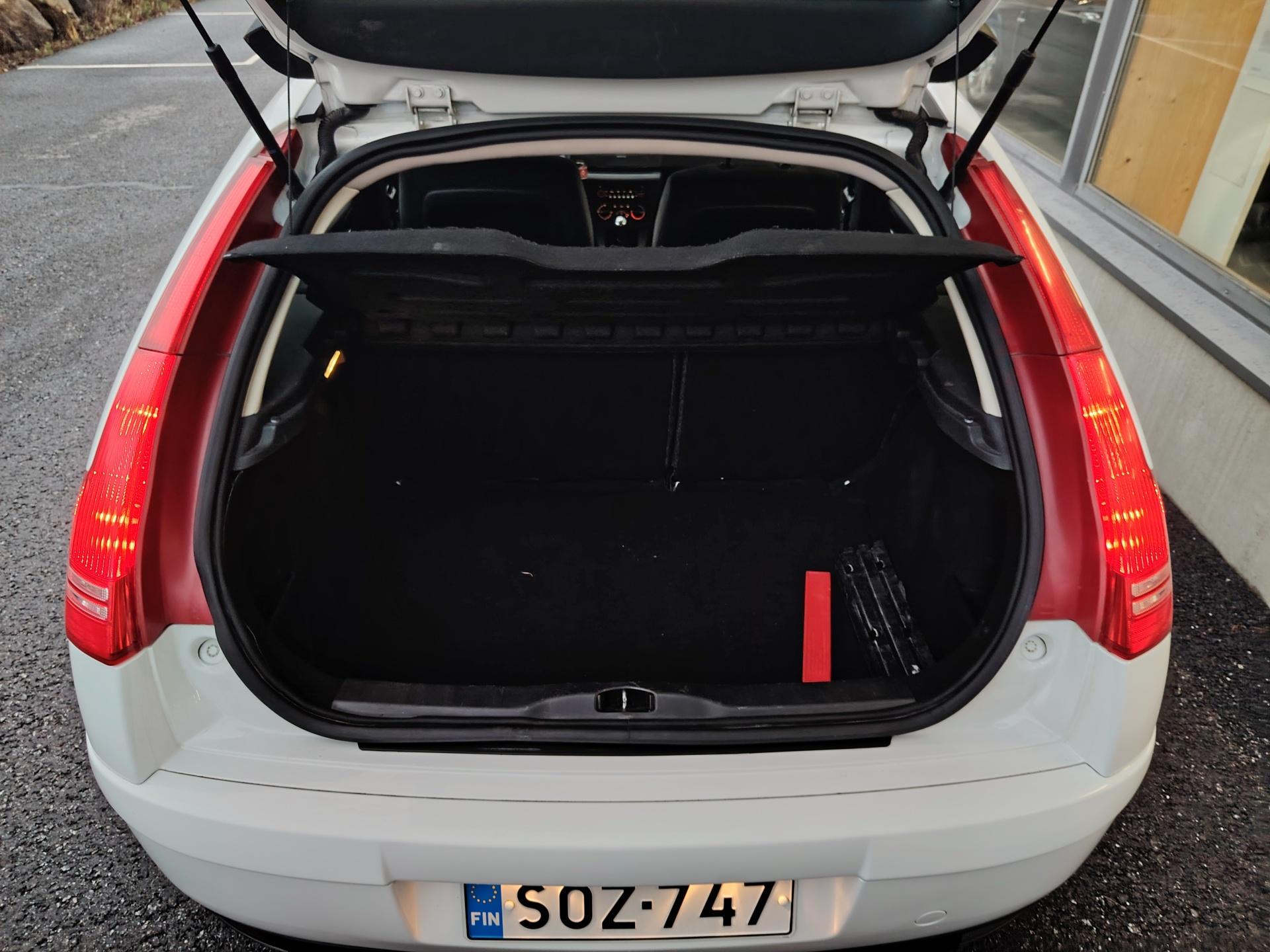 Citroen C4 1,6 VTi 120 Edition *JUURI KATSASTETTU*