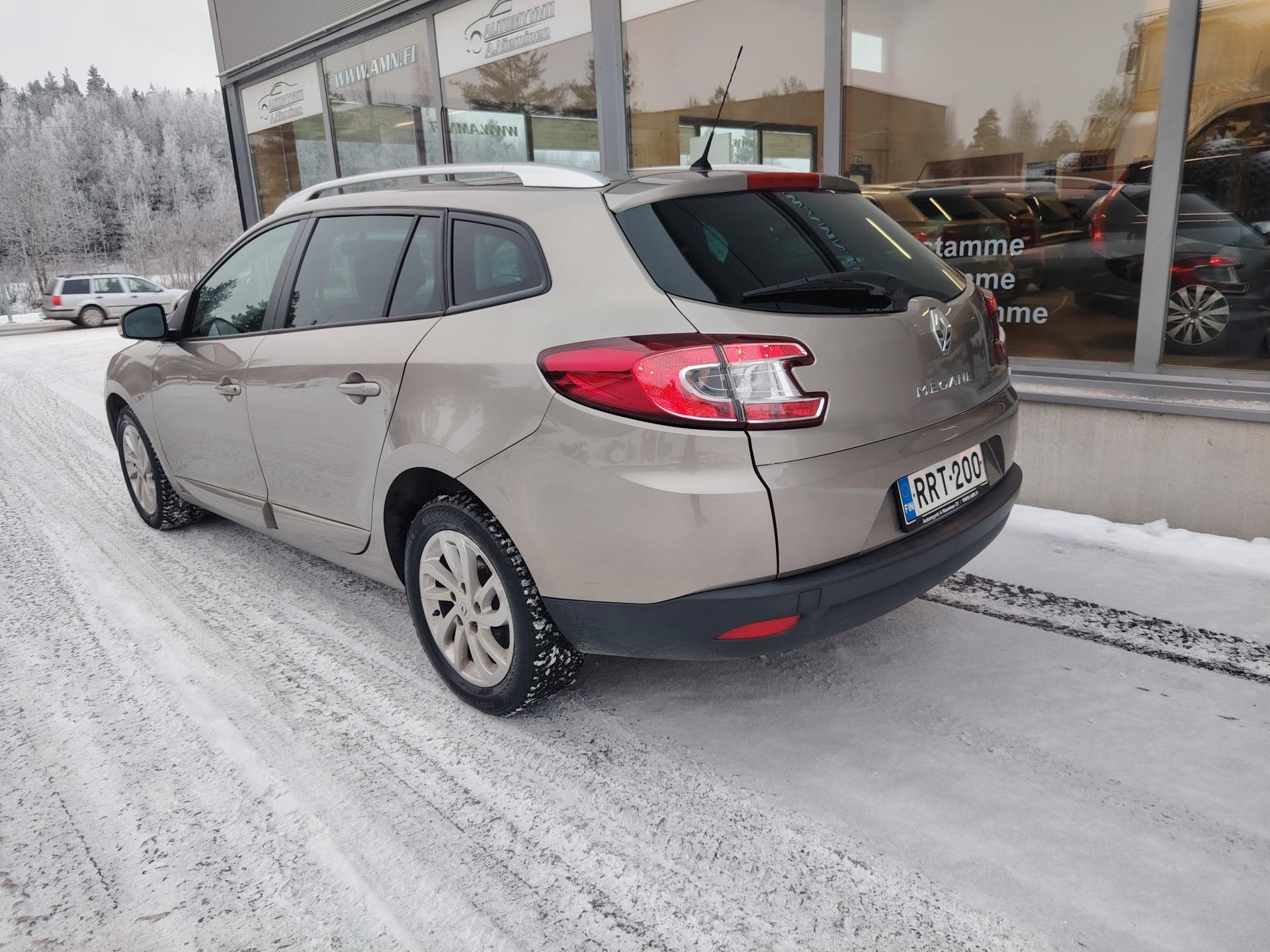 Renault Megane Sport Tourer Energy TCe 115 6MT S&S Expression *JUURI KATSASTETTU*