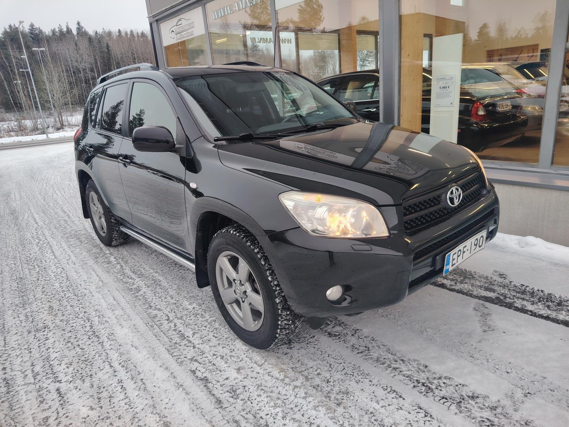 Toyota RAV4 2,0 VVT-i 4WD Luxury 