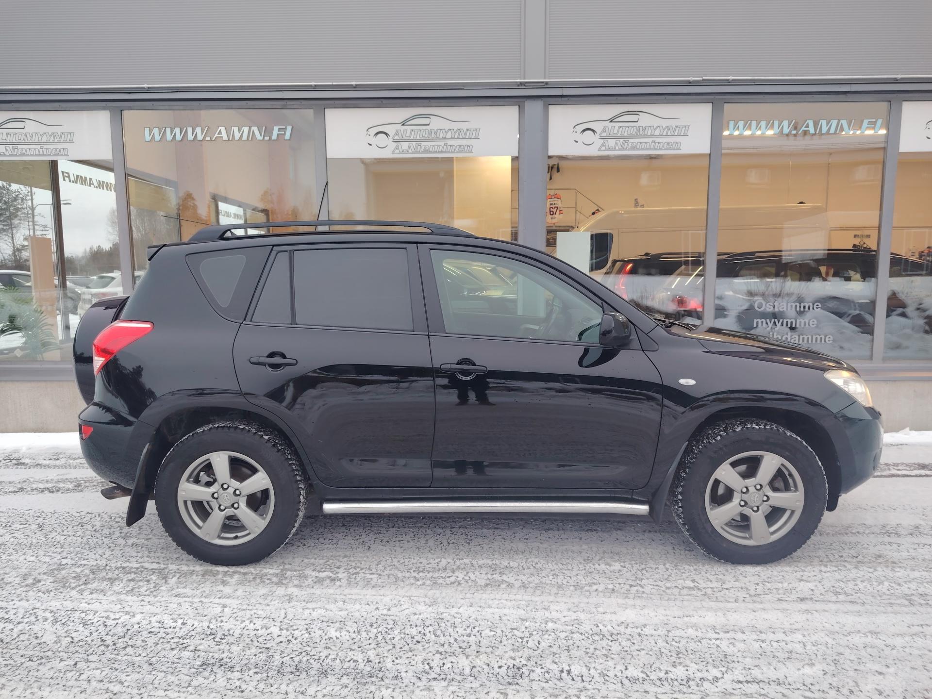 Toyota RAV4 2,0 VVT-i 4WD Luxury 