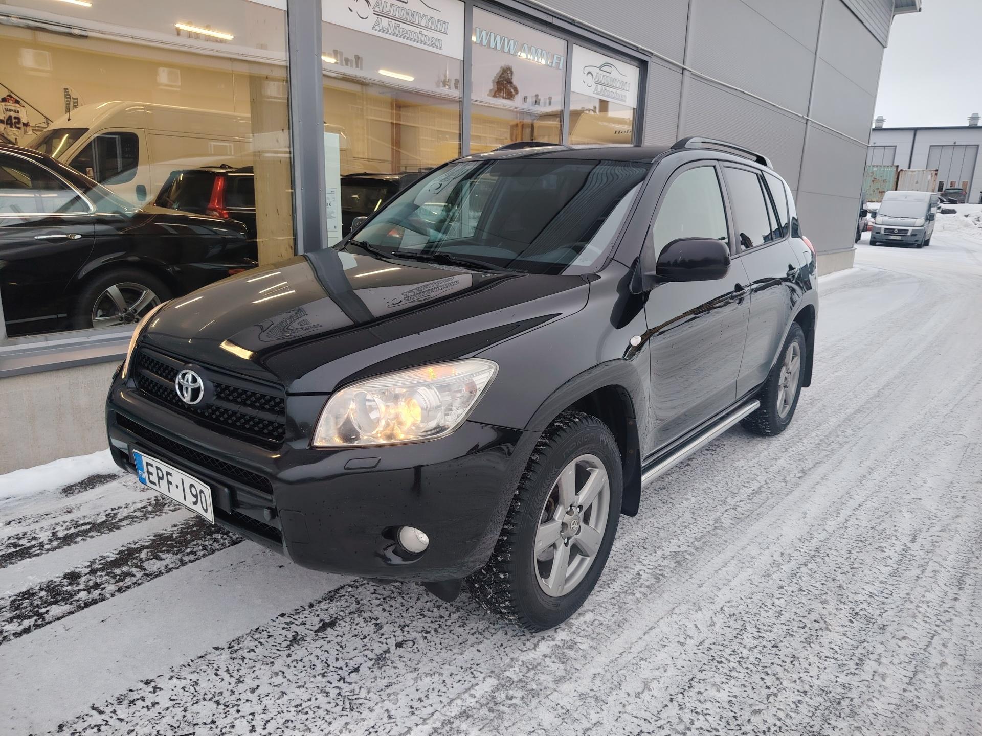 Toyota RAV4 2,0 VVT-i 4WD Luxury 