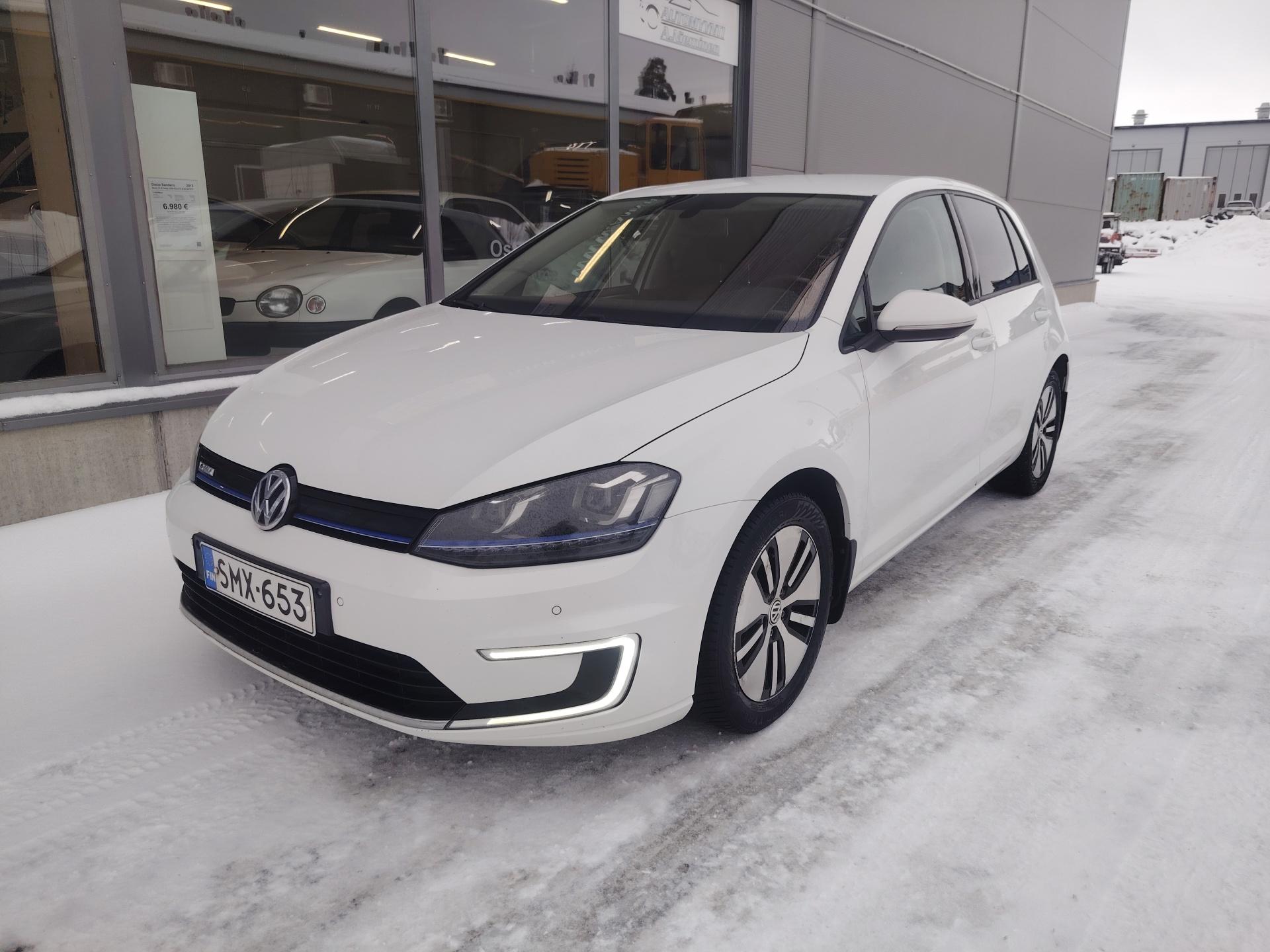 Volkswagen Golf e 85 kW VARATTU