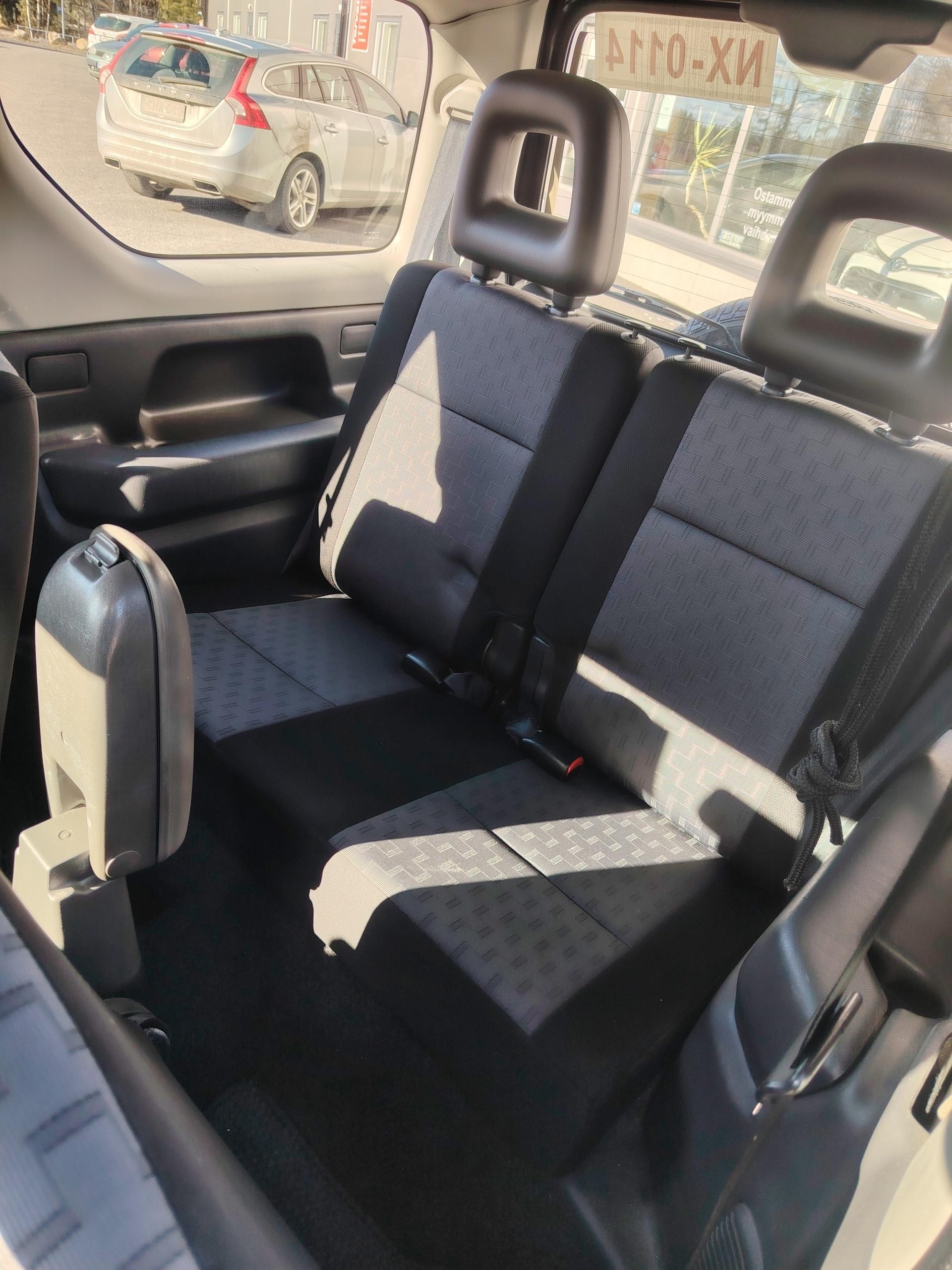 Suzuki Jimny 1.3 62kw 4x4 *ILMASTOINTI/WEBASTO*