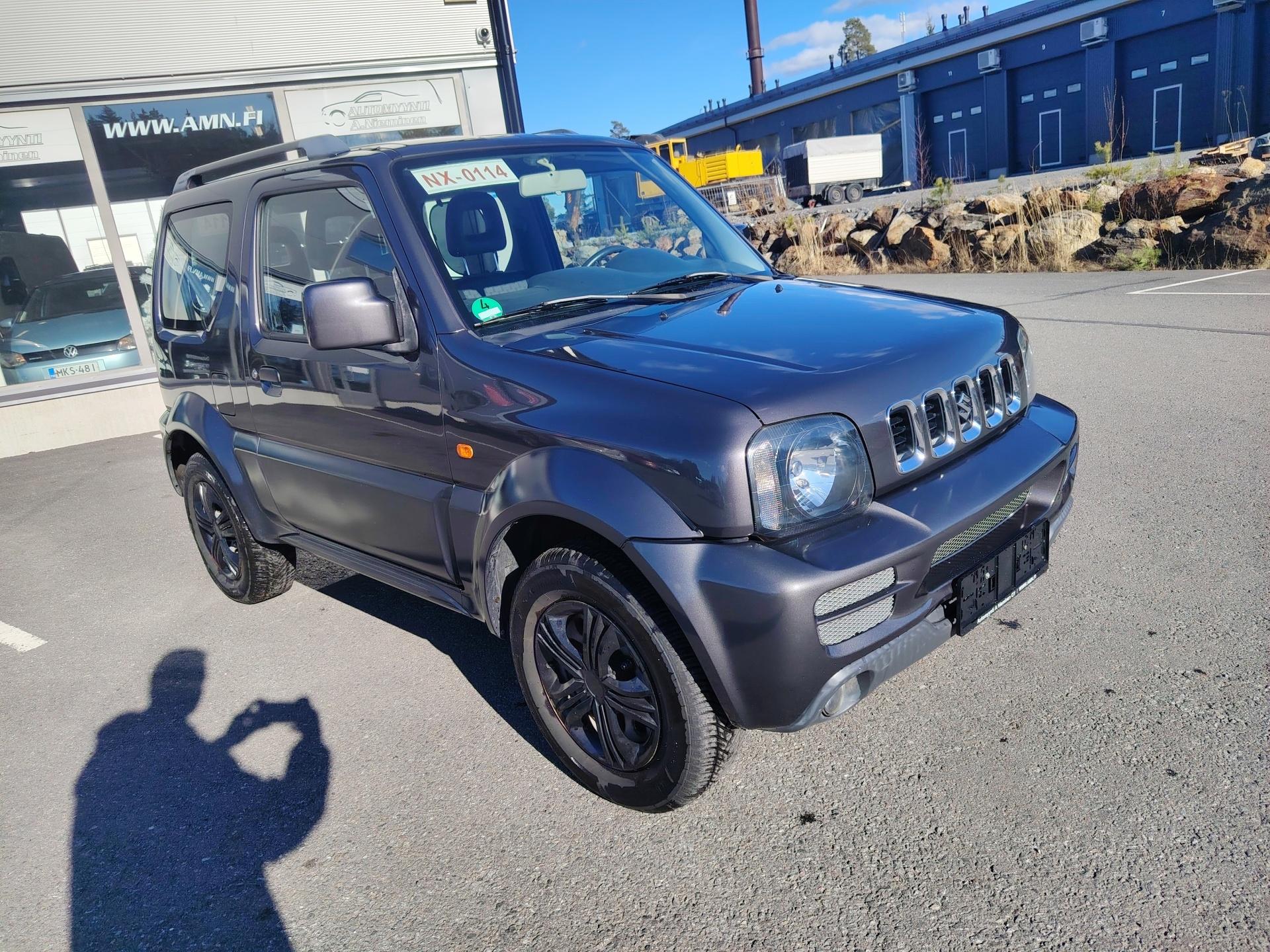 Suzuki Jimny 1.3 62kw 4x4 *ILMASTOINTI/WEBASTO*