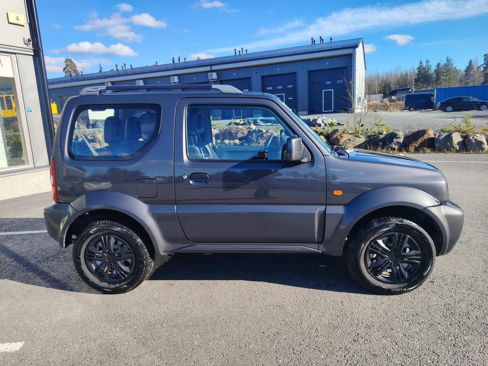 Suzuki Jimny 1.3 62kw 4x4 *ILMASTOINTI/WEBASTO*