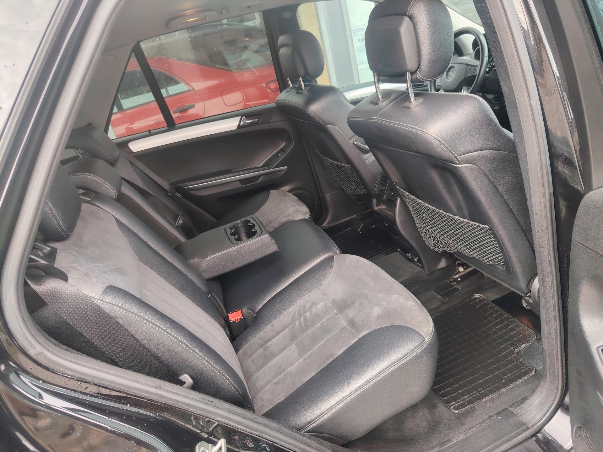 Mercedes-Benz ML 320CDI Sport *WEBASTO/KOUKKU/XENON/21