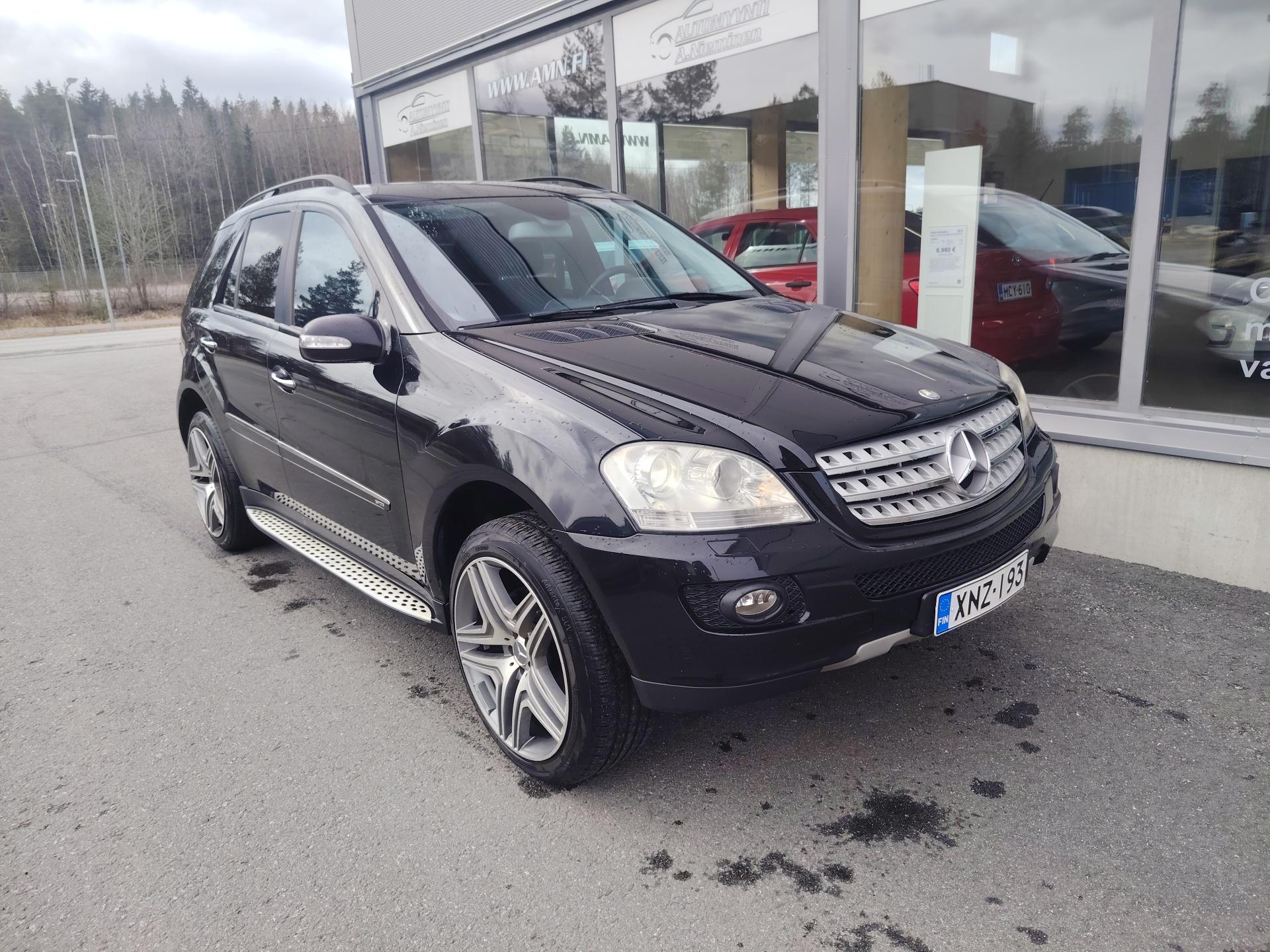 Mercedes-Benz ML 320CDI Sport *WEBASTO/KOUKKU/XENON/21