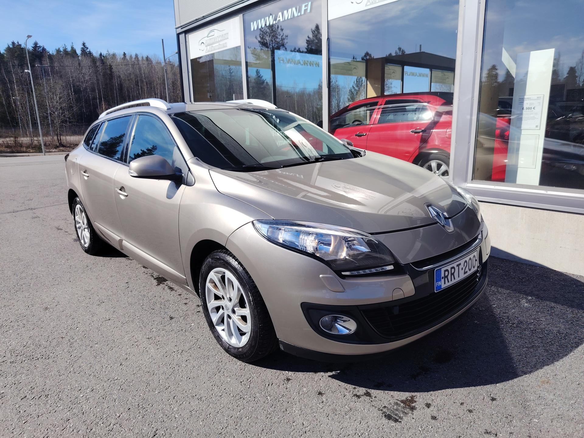 Renault Megane Sport Tourer Energy TCe 115 6MT S&S Expression *JUURI KATSASTETTU*