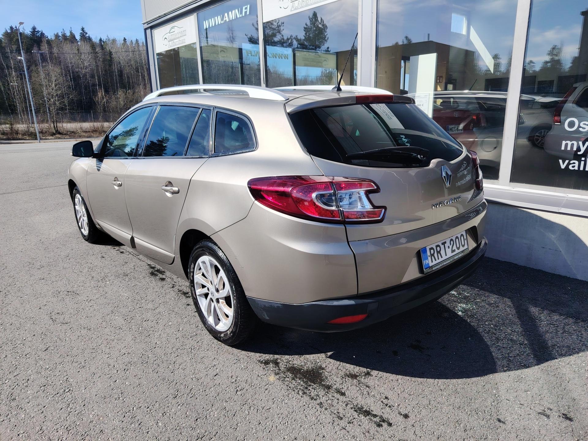 Renault Megane Sport Tourer Energy TCe 115 6MT S&S Expression *JUURI KATSASTETTU*