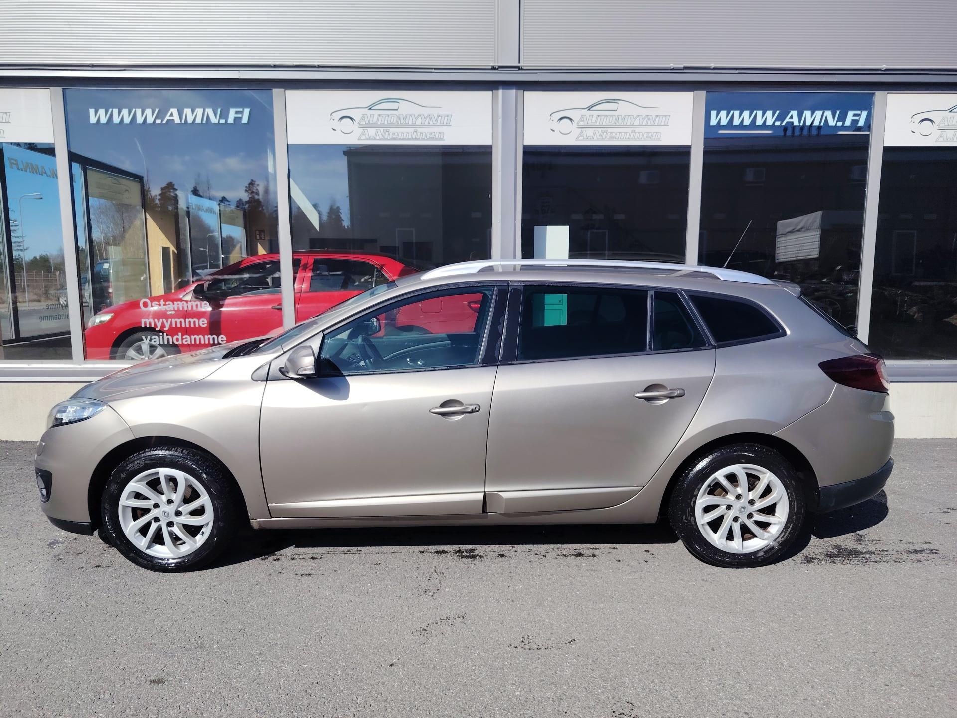 Renault Megane Sport Tourer Energy TCe 115 6MT S&S Expression *JUURI KATSASTETTU*