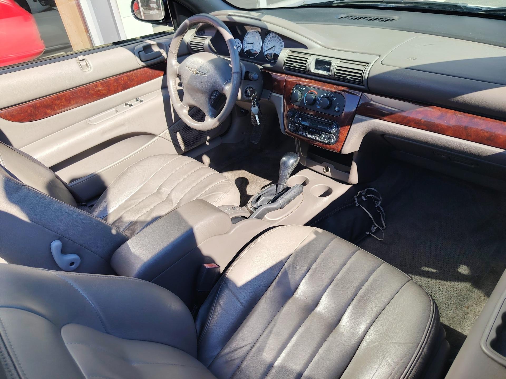 Chrysler Sebring 2.7 V6 A4 Cabrio 2d AutoStick Limited *OSAMAKSULLA ALK 69€/kk*