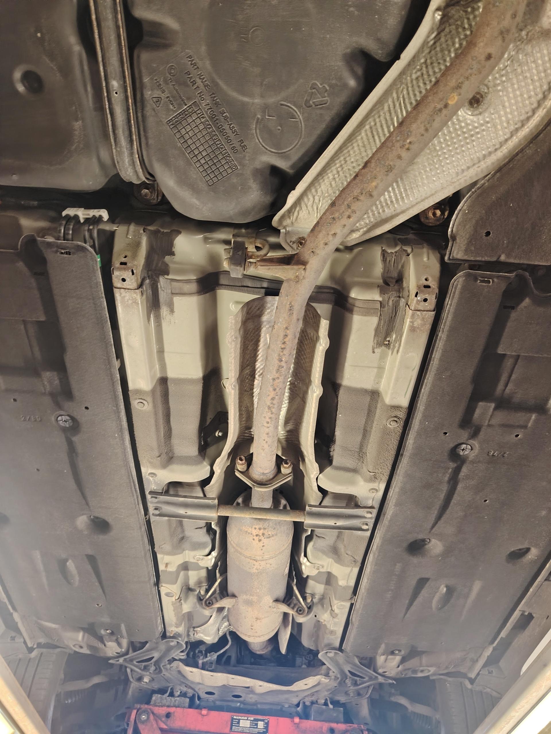 Toyota Avensis 1,8 Valvematic Active Wagon Multidrive S *JUURI KATSASTETTU JA HUOLLETTU/VETOKOUKKU/*