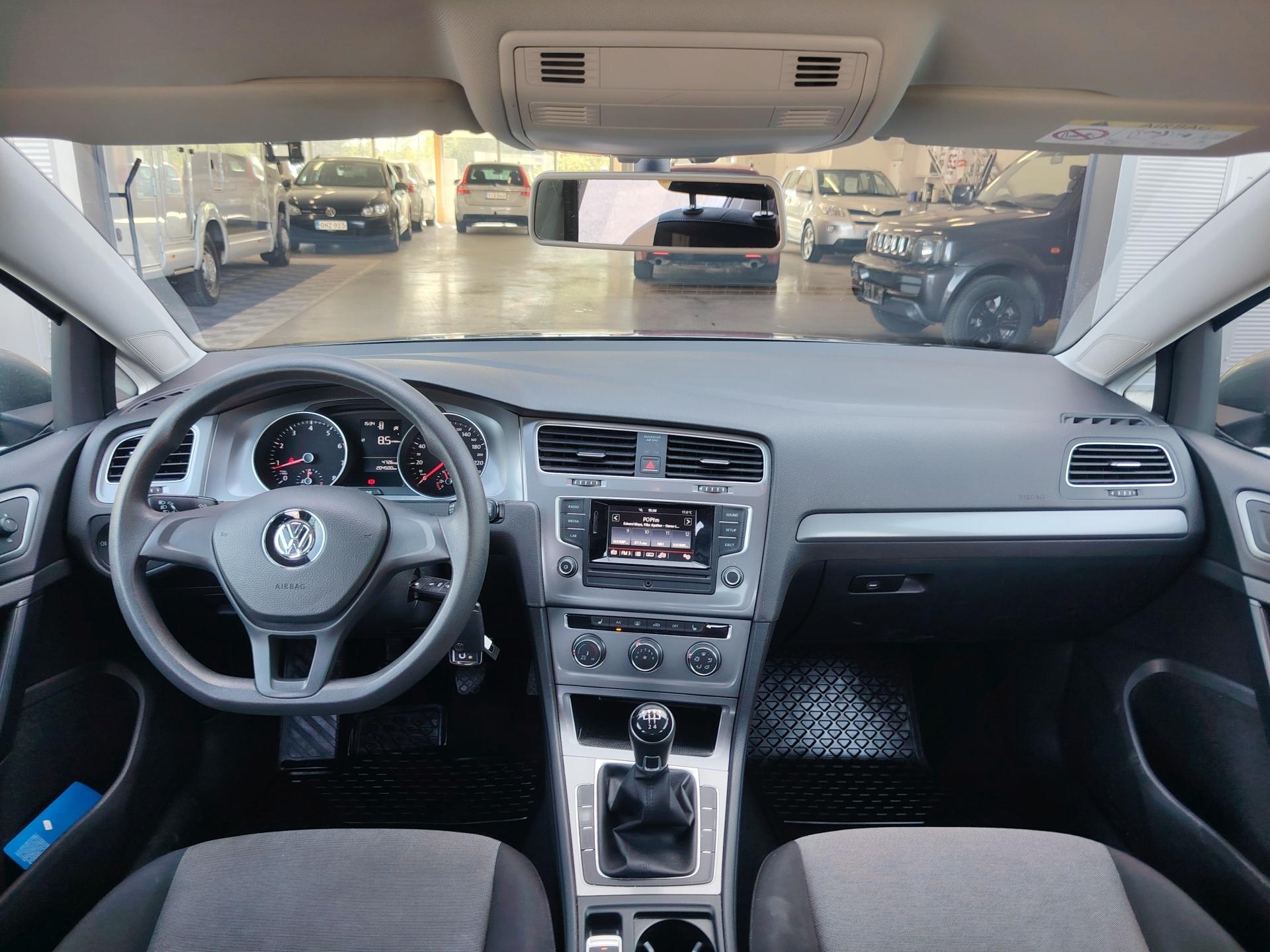 Volkswagen Golf 1.2 TSI Trendline 5d *JUURI KATSASTETTU JA HUOLLETTU*