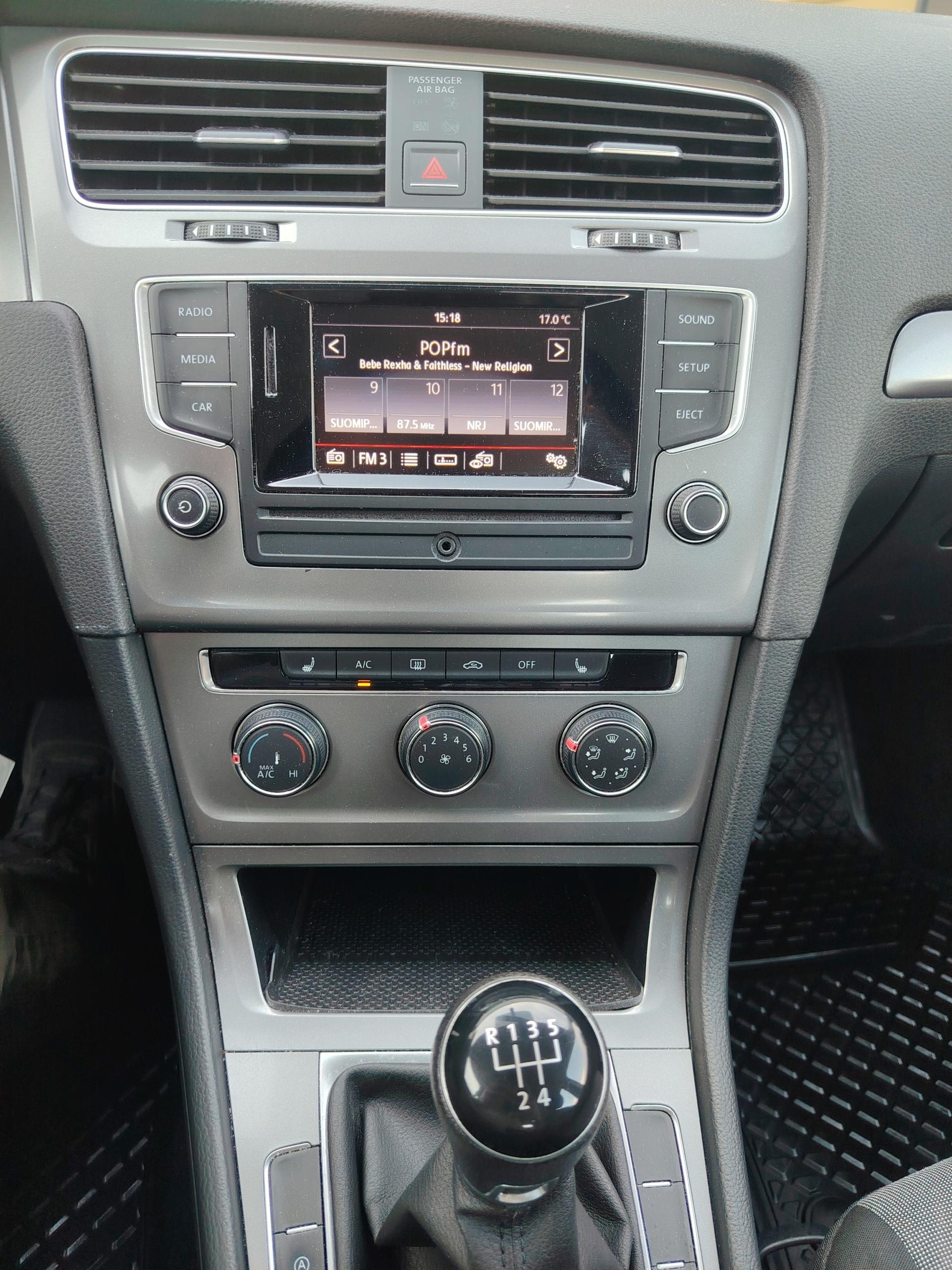 Volkswagen Golf 1.2 TSI Trendline 5d *JUURI KATSASTETTU JA HUOLLETTU*