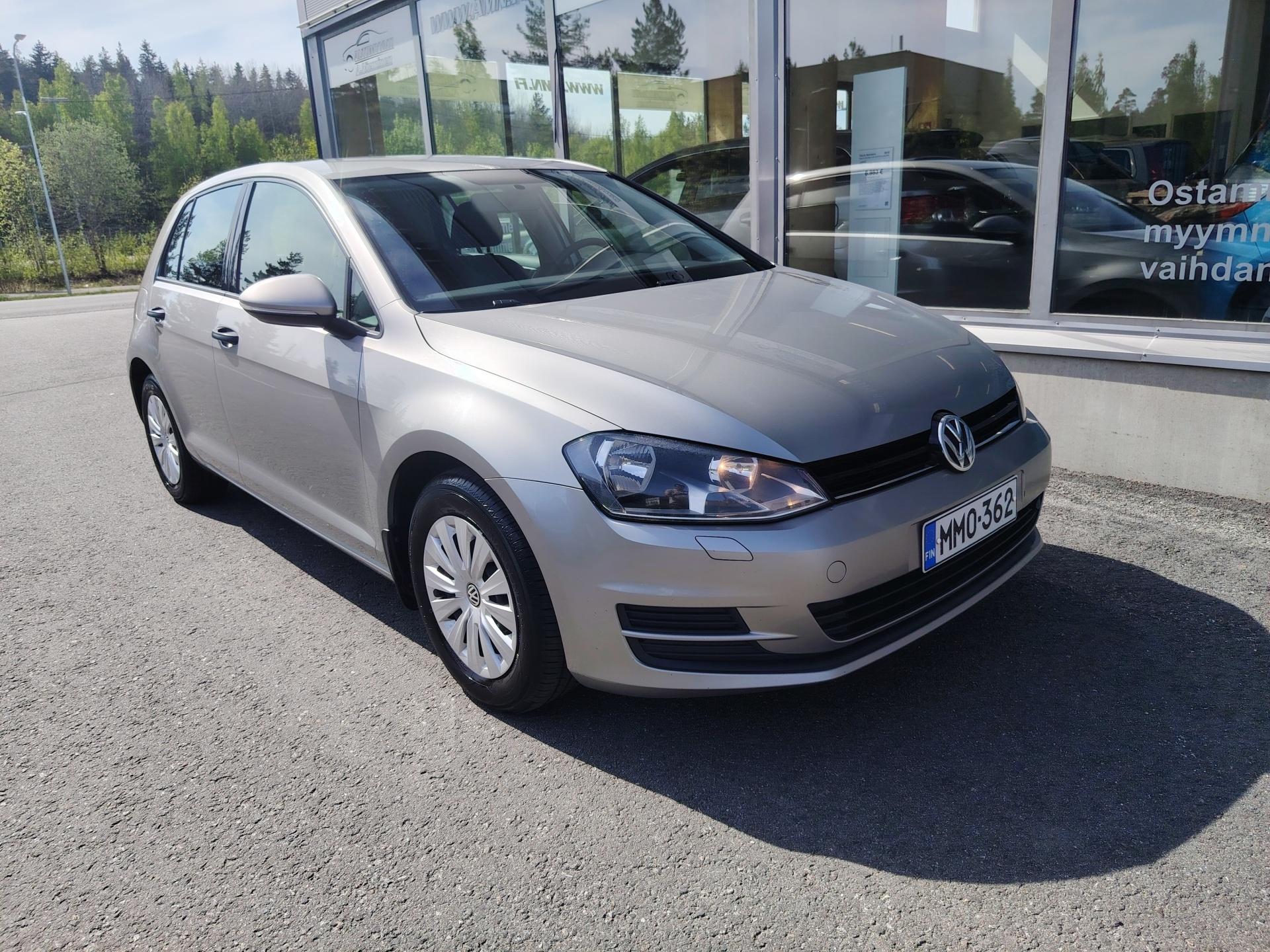 Volkswagen Golf 1.2 TSI Trendline 5d *JUURI KATSASTETTU JA HUOLLETTU*