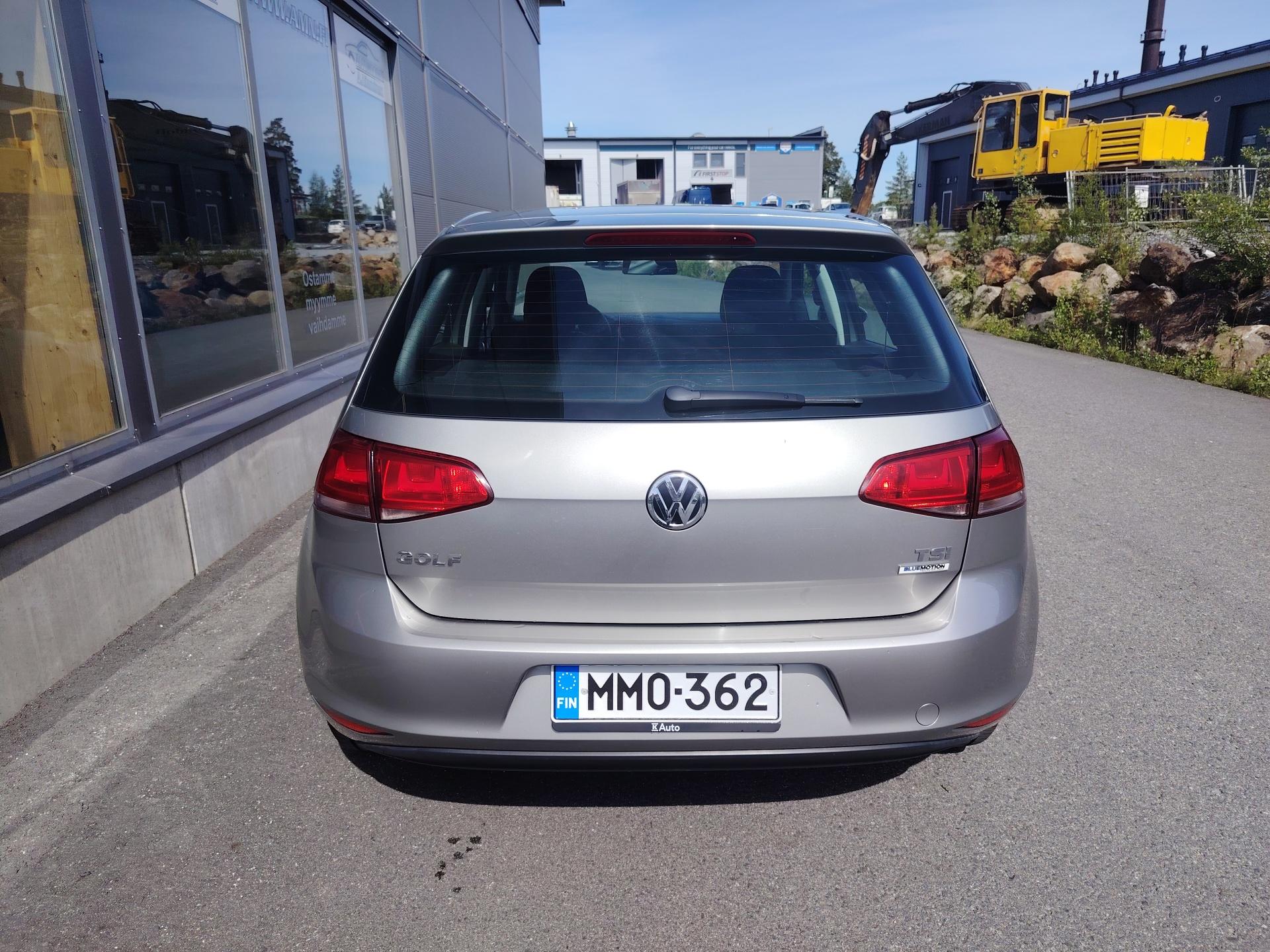 Volkswagen Golf 1.2 TSI Trendline 5d *JUURI KATSASTETTU JA HUOLLETTU*