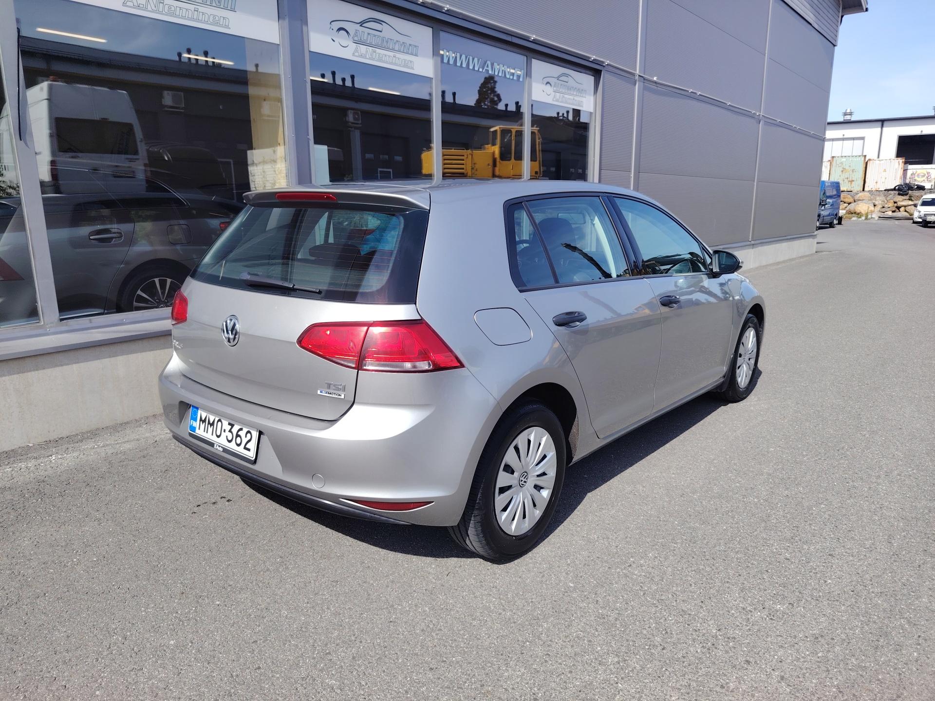 Volkswagen Golf 1.2 TSI Trendline 5d *JUURI KATSASTETTU JA HUOLLETTU*