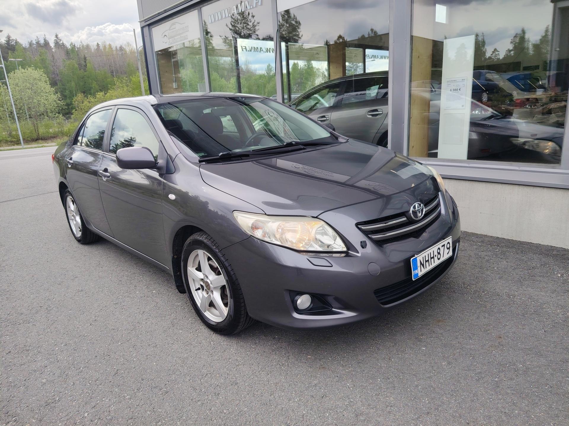 Toyota Corolla 1,6 Dual VVT-i Linea Sol 4ov *HYVIN PIDETTY AUTO*