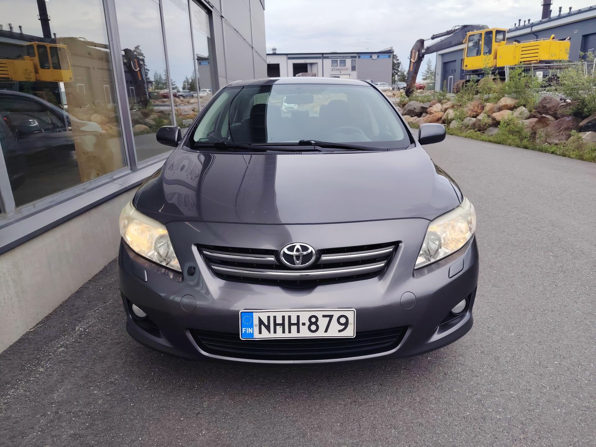 Toyota Corolla 1,6 Dual VVT-i Linea Sol 4ov *HYVIN PIDETTY AUTO*